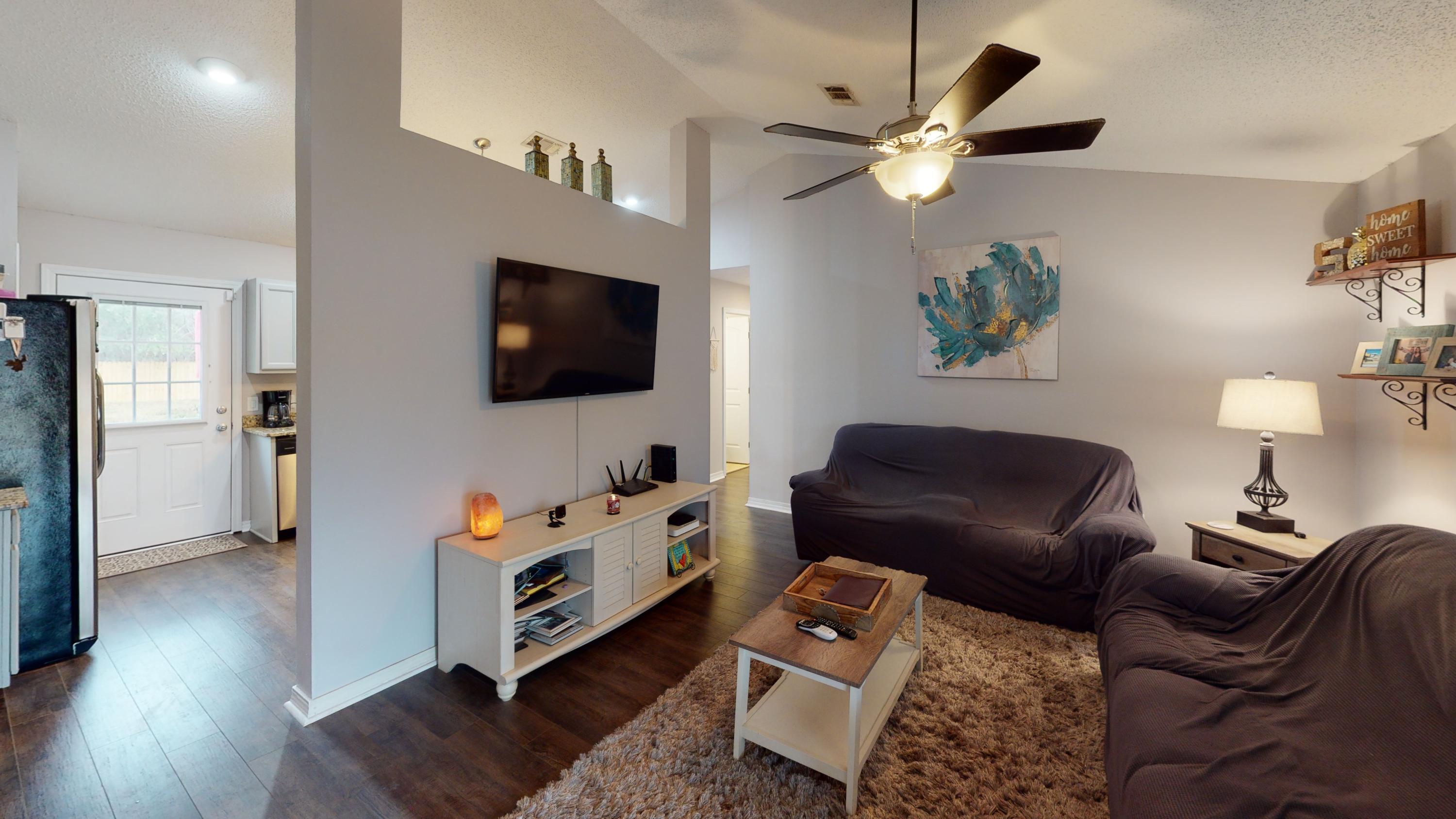 NAVARRE S/D 2ND ADDN - Residential