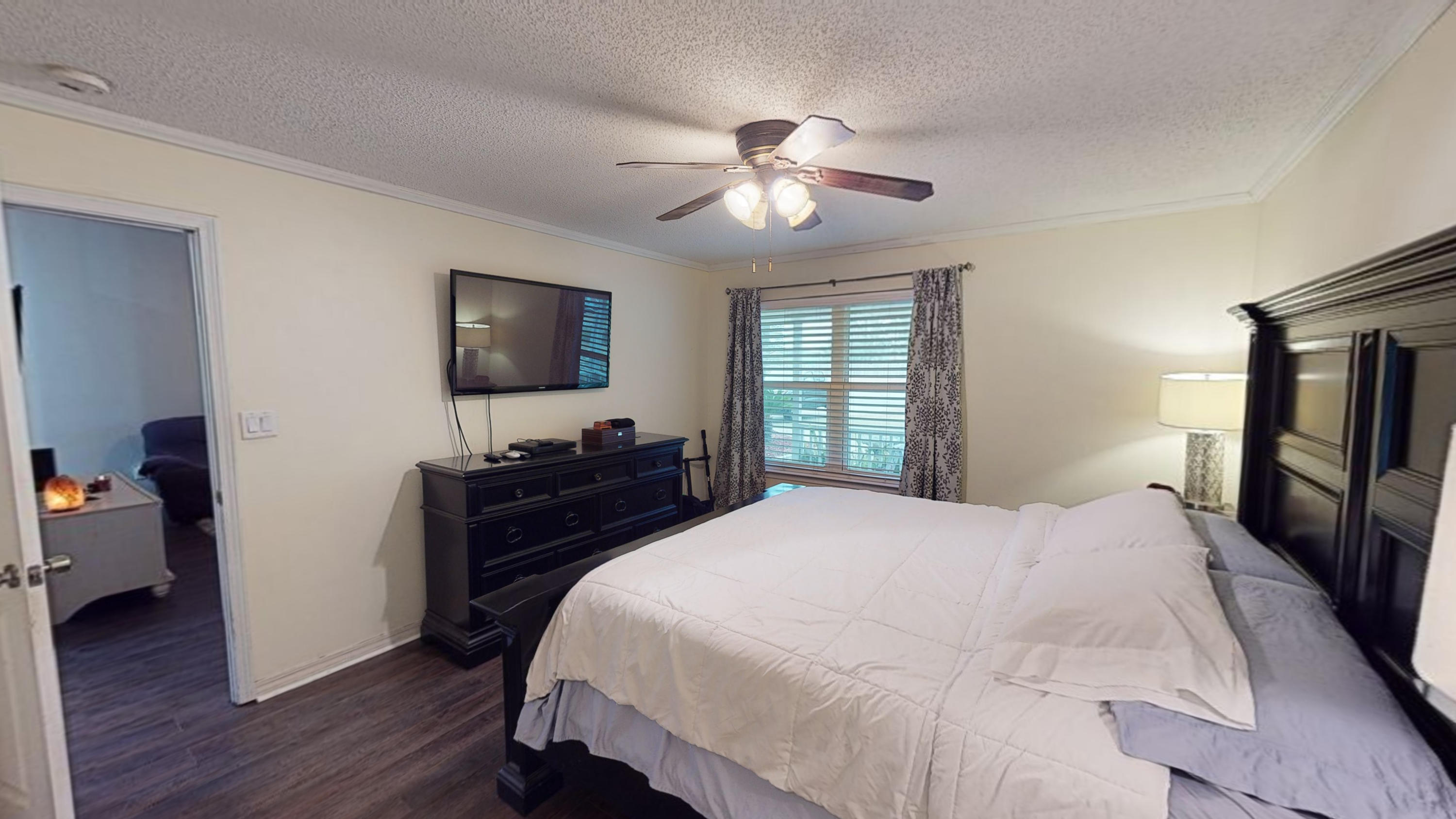 NAVARRE S/D 2ND ADDN - Residential