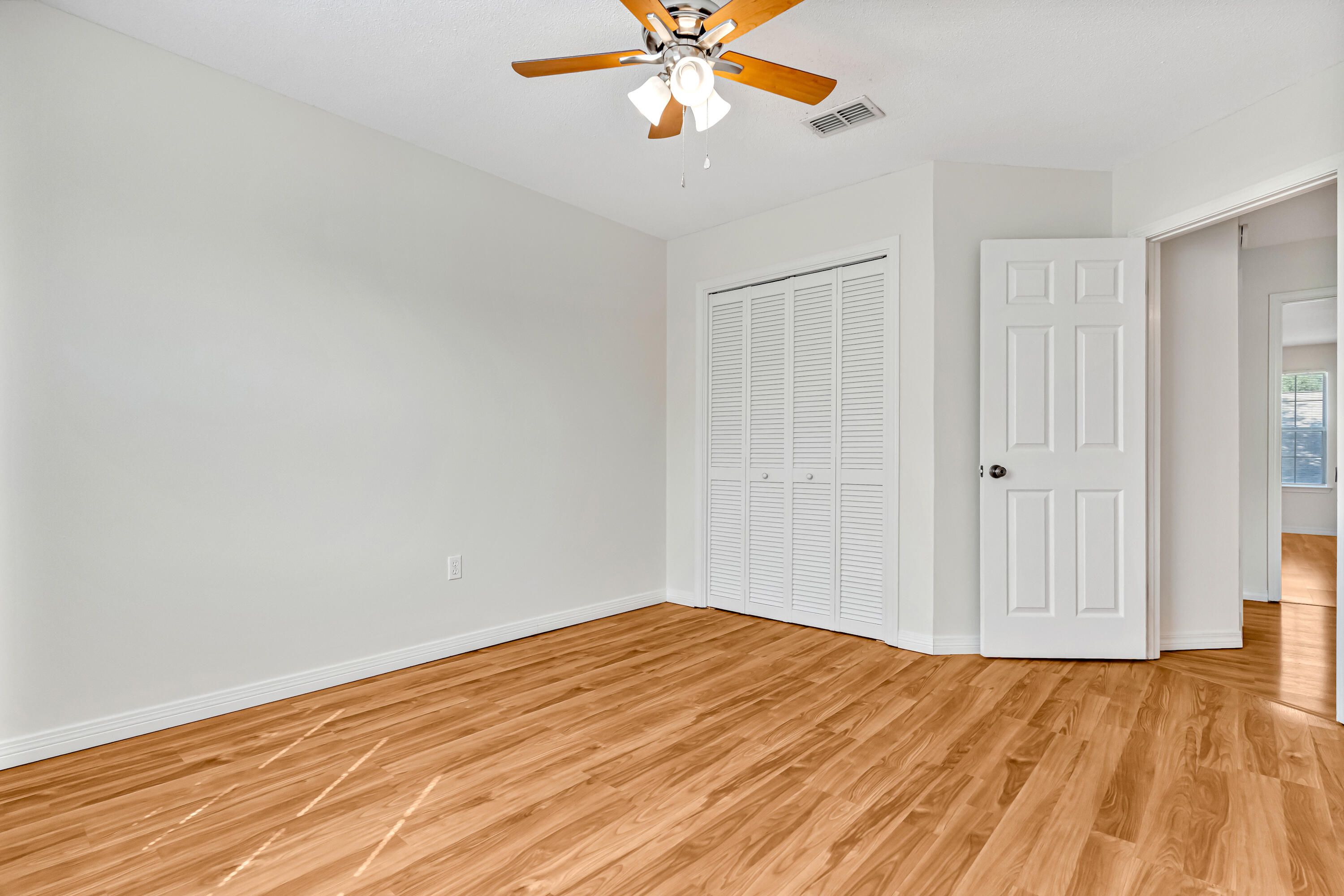 PARKWOOD PLACE AT BLUEWATER BAY - Residential