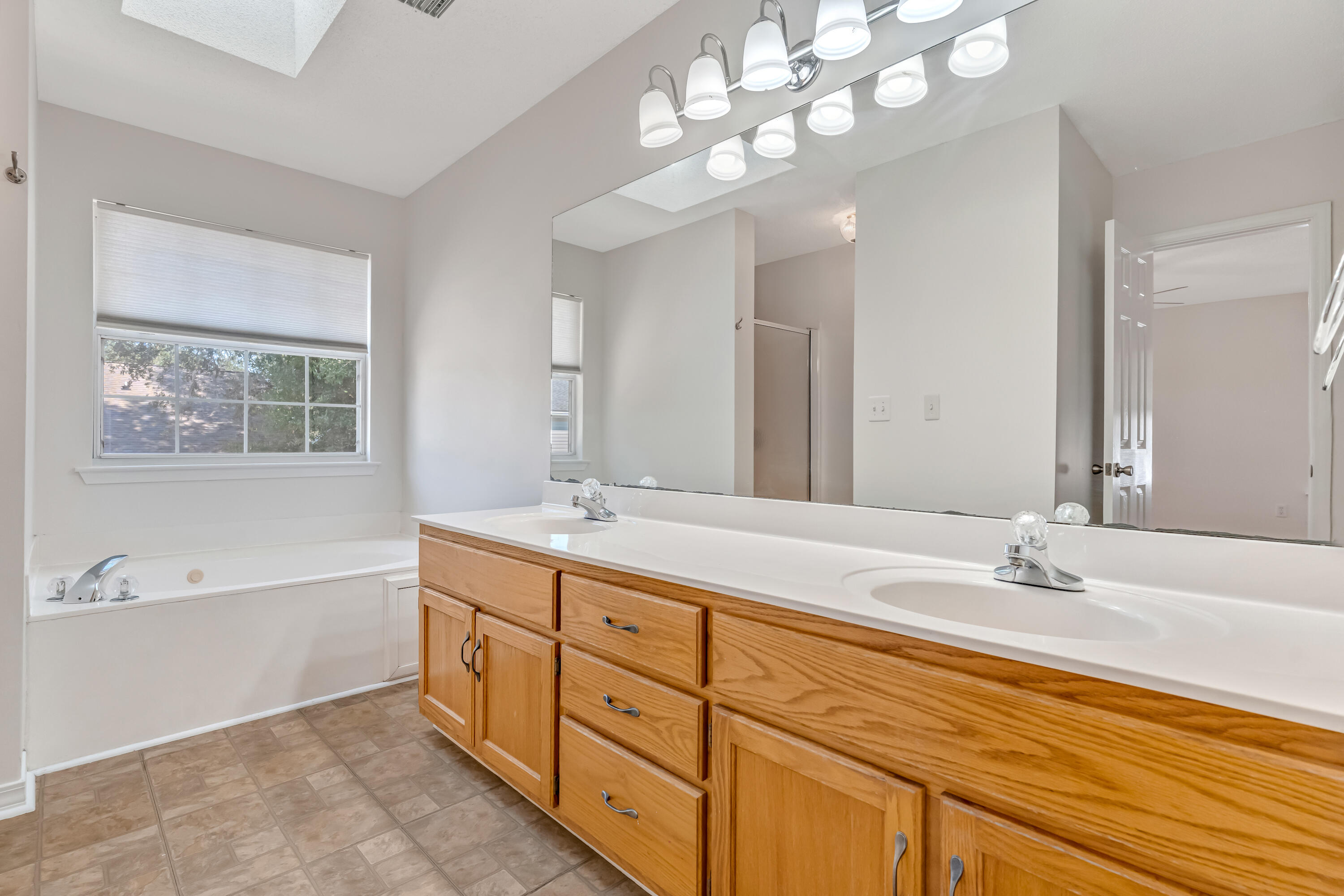 PARKWOOD PLACE AT BLUEWATER BAY - Residential