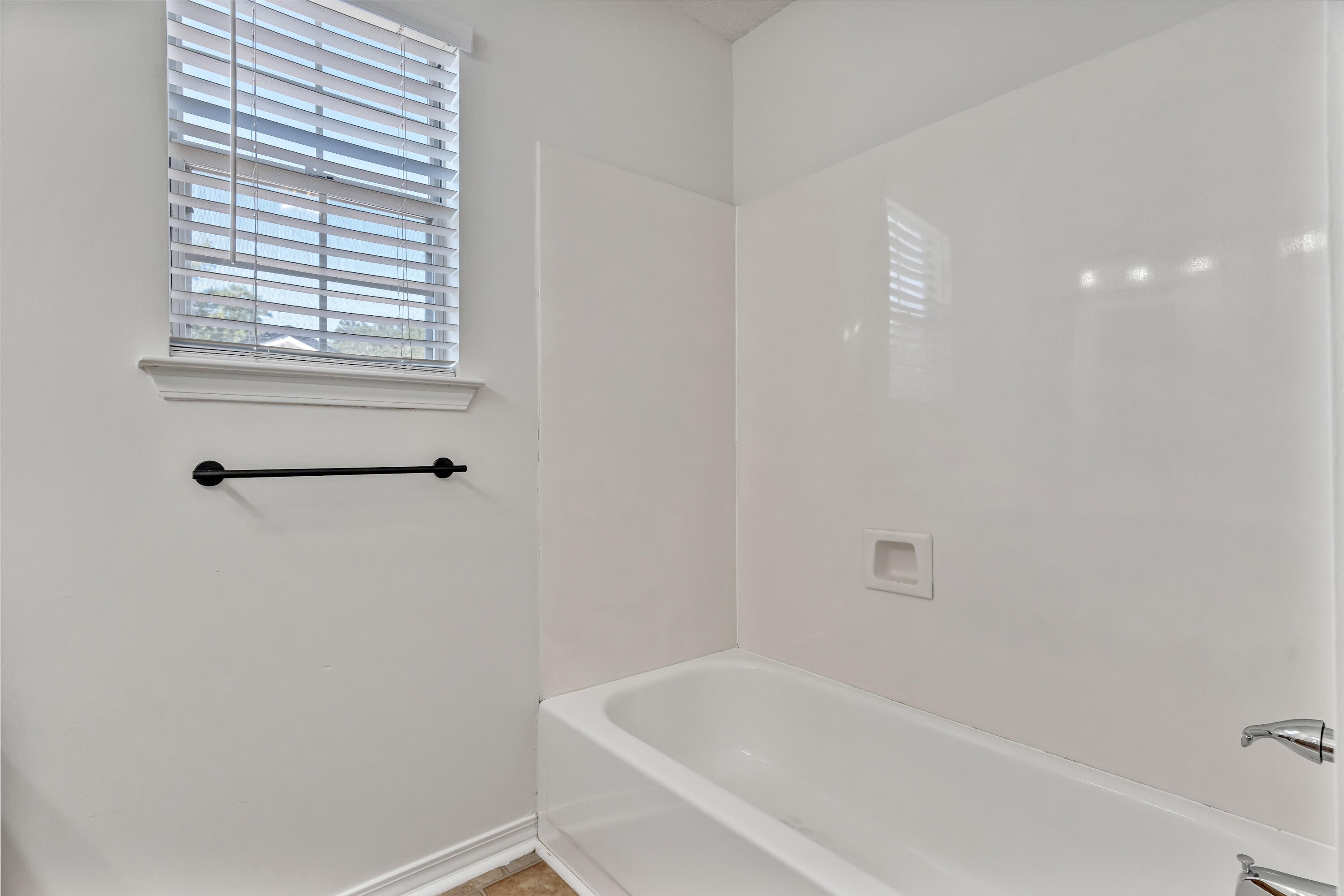 PARKWOOD PLACE AT BLUEWATER BAY - Residential