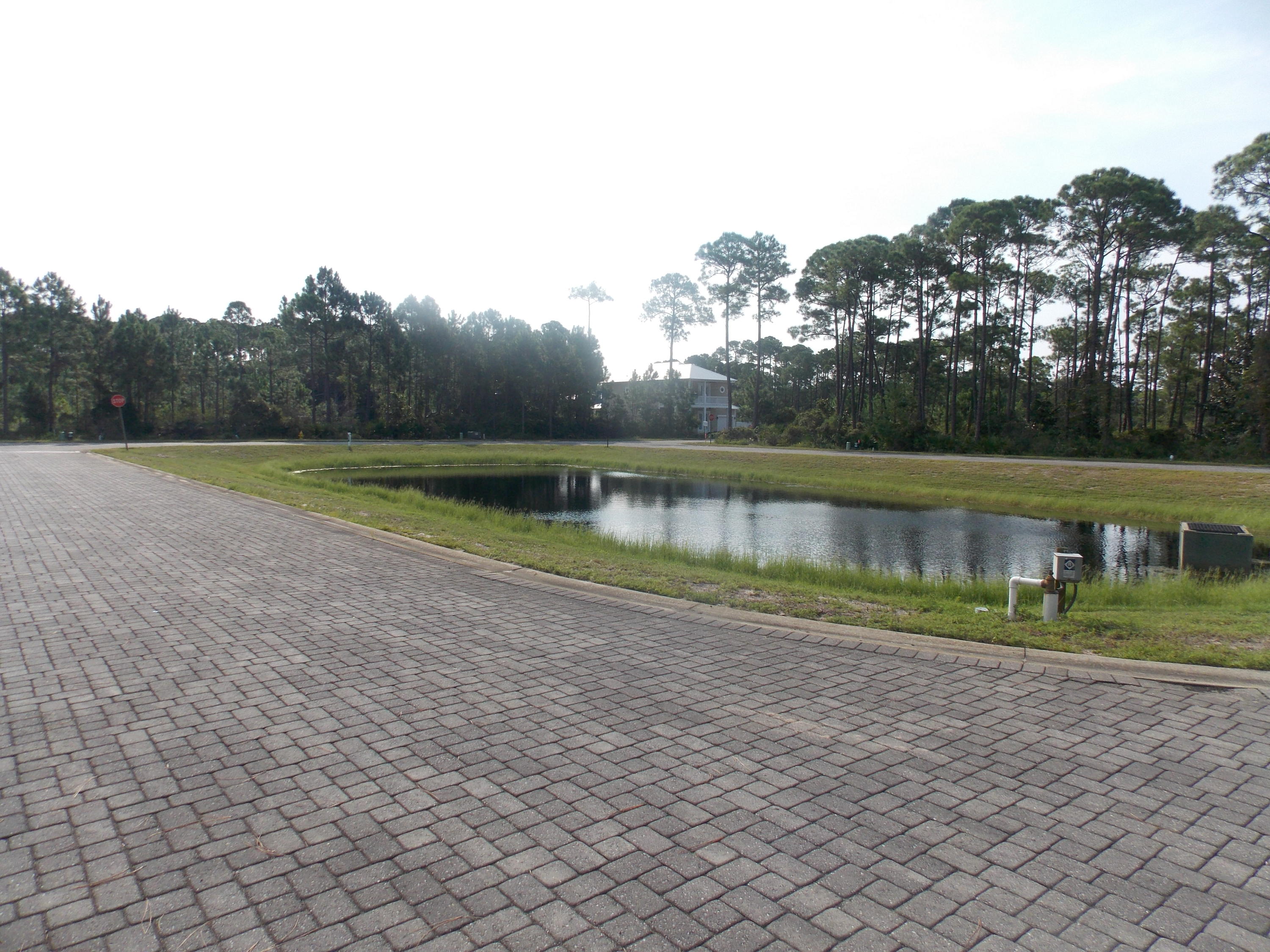 FRANGISTA BEACH - Land