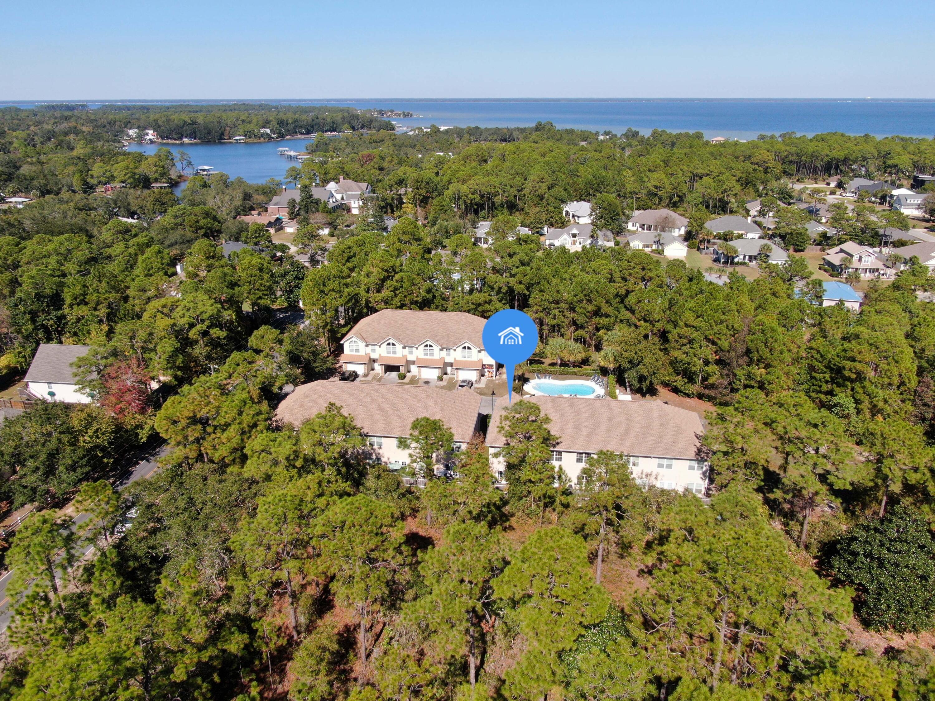 STONEGATE VILLAS - Residential