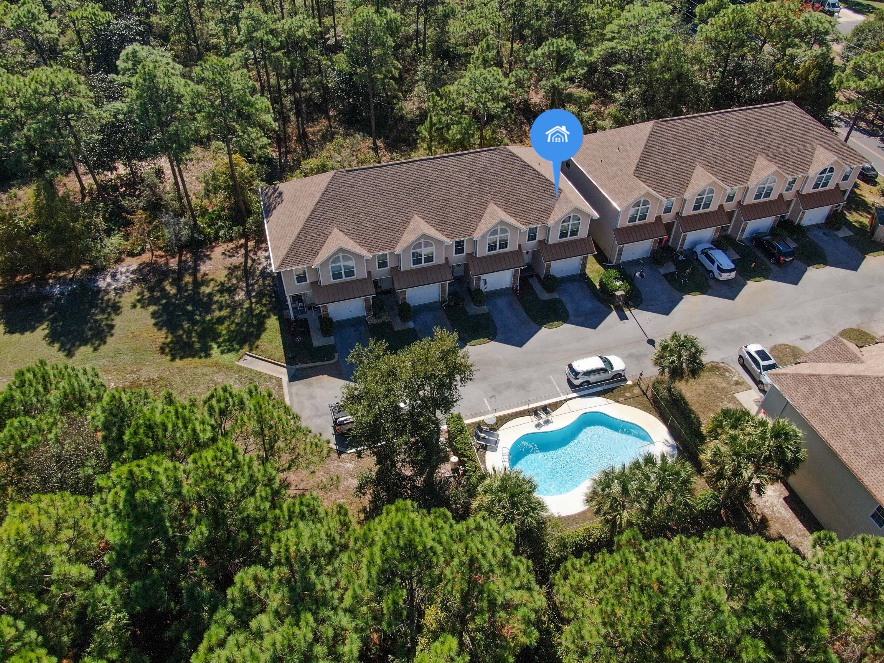 STONEGATE VILLAS - Residential