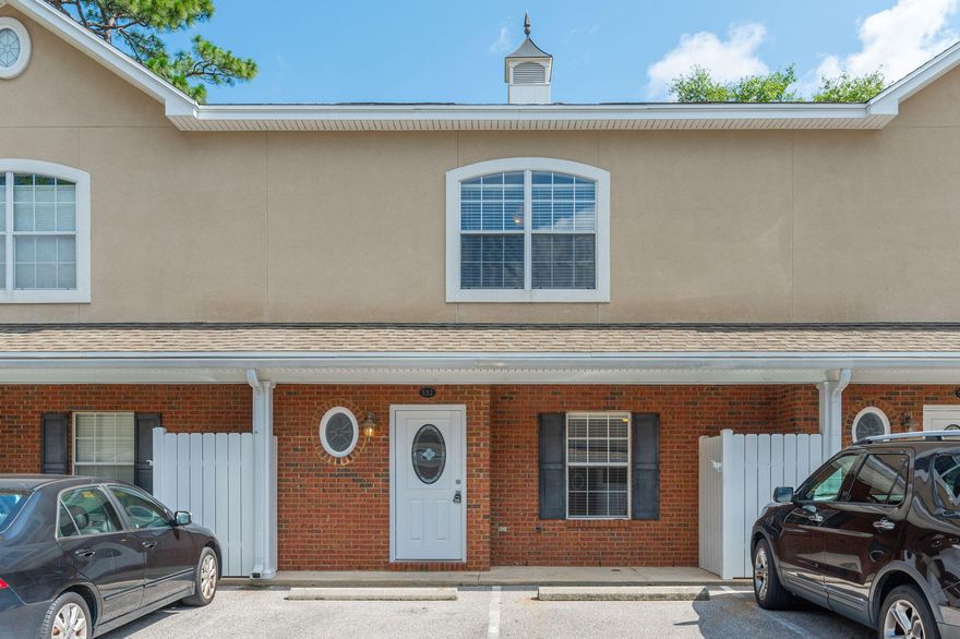 Introducing this beautiful townhouse in Niceville. This townhome features 3 bedrooms and 2.5 bathrooms, perfect for those seeking a comfortable and stylish living space. The modern kitchen boasts granite countertops, adding a touch of luxury to the space. The tile floors throughout the home create a clean and sleek look, while the open layout allows for plenty of natural light to flow through. Don't miss out on the opportunity to make this beautiful townhouse your new home!