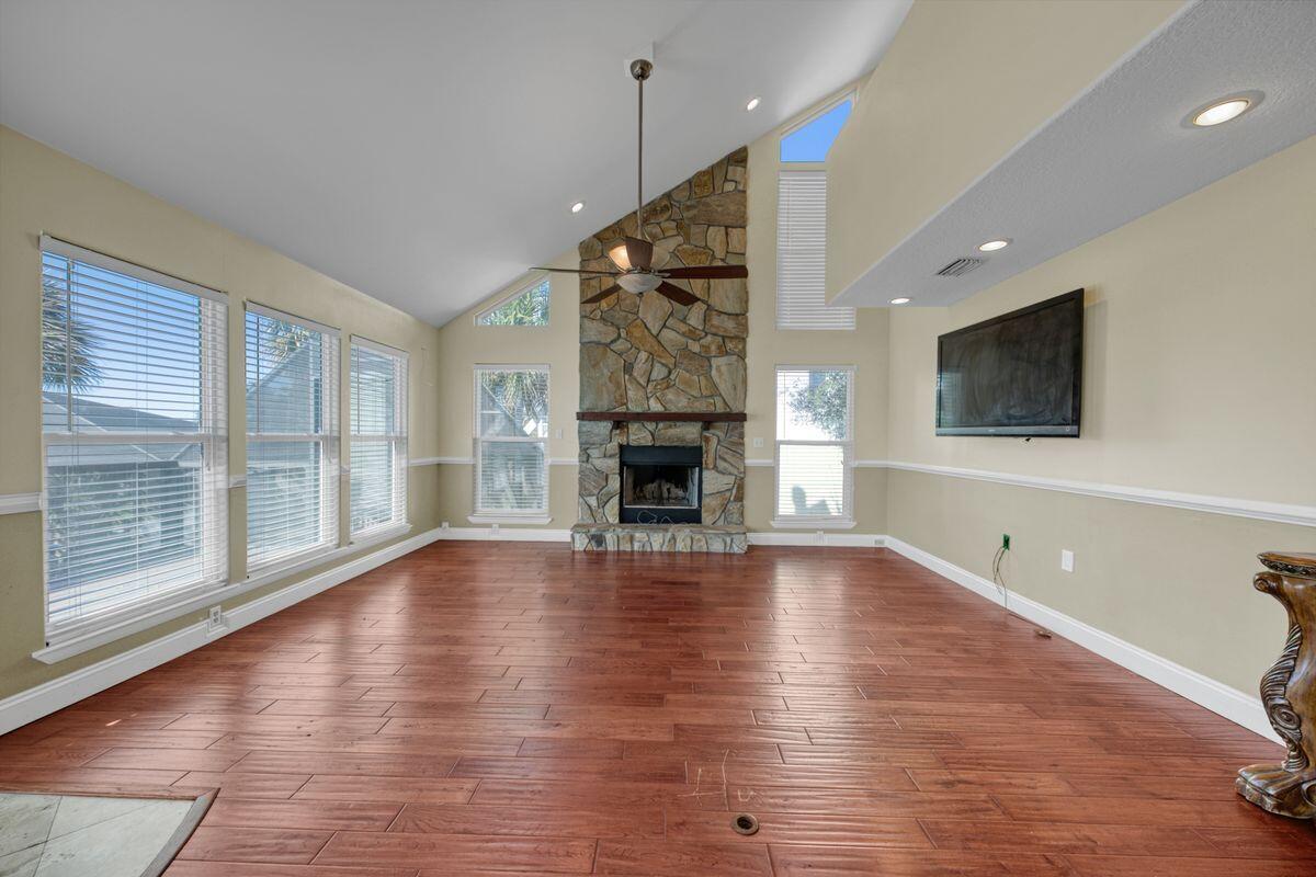 BEACONVIEW - Residential