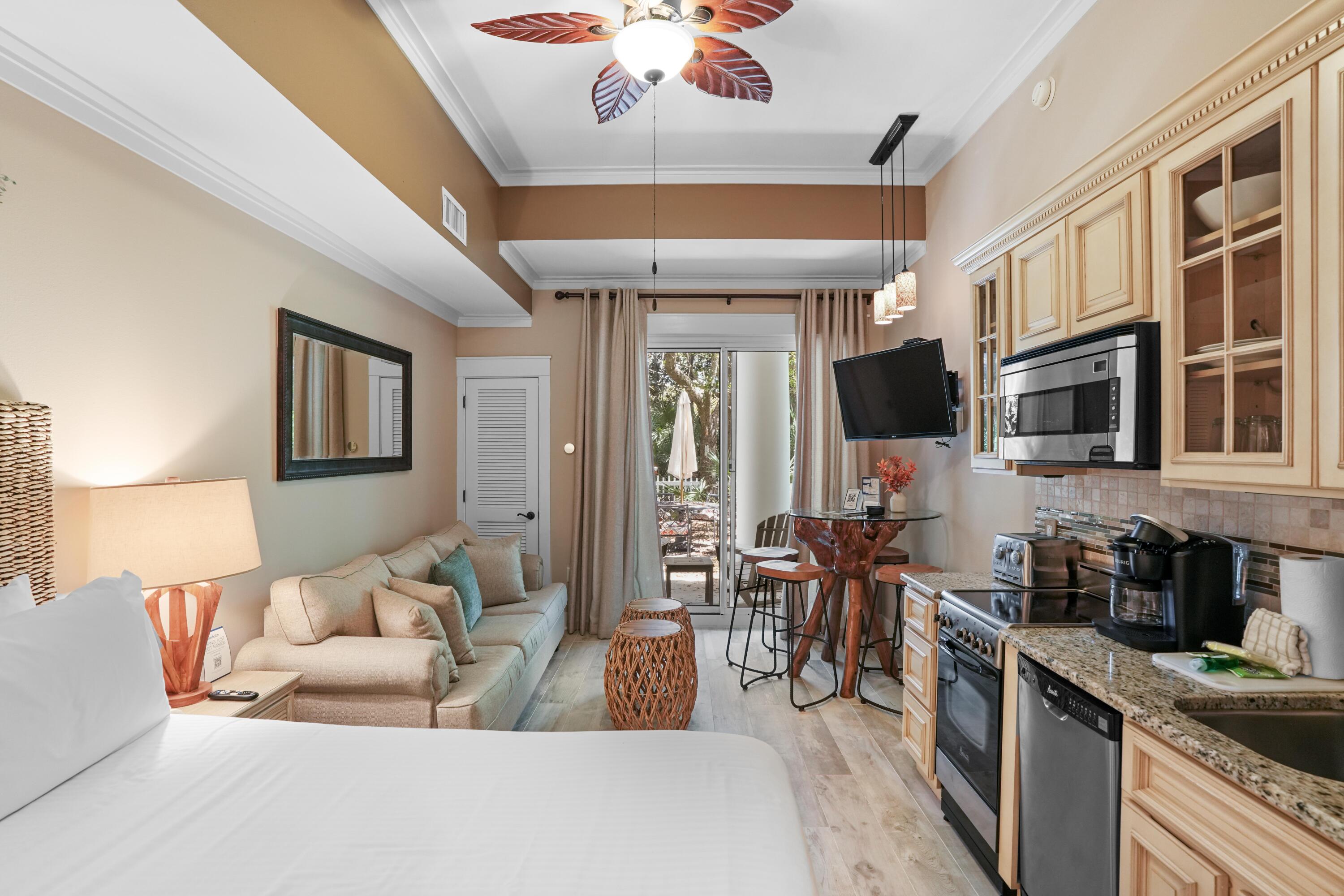 PILOT HOUSE - Residential