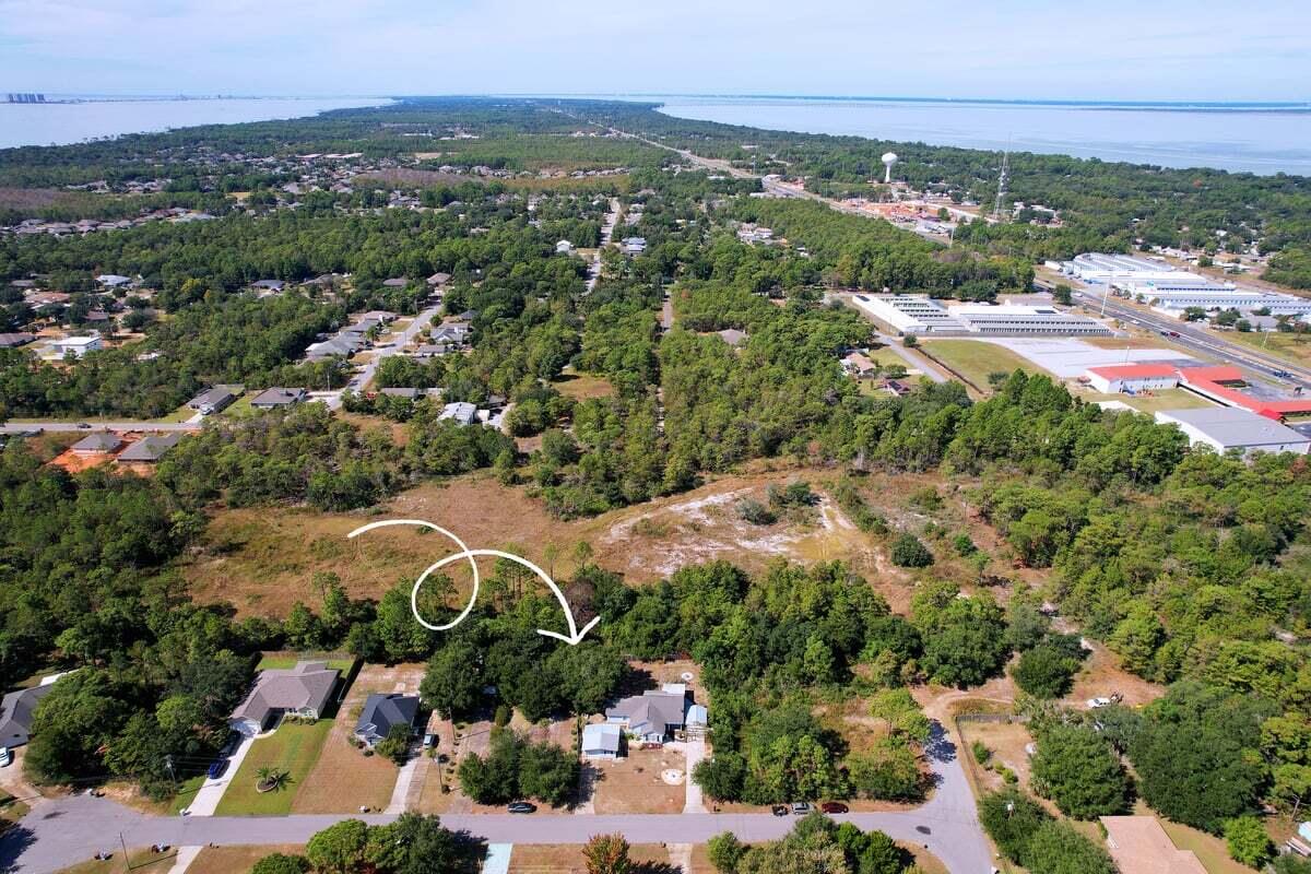 BROOKWOOD ESTATES - Residential