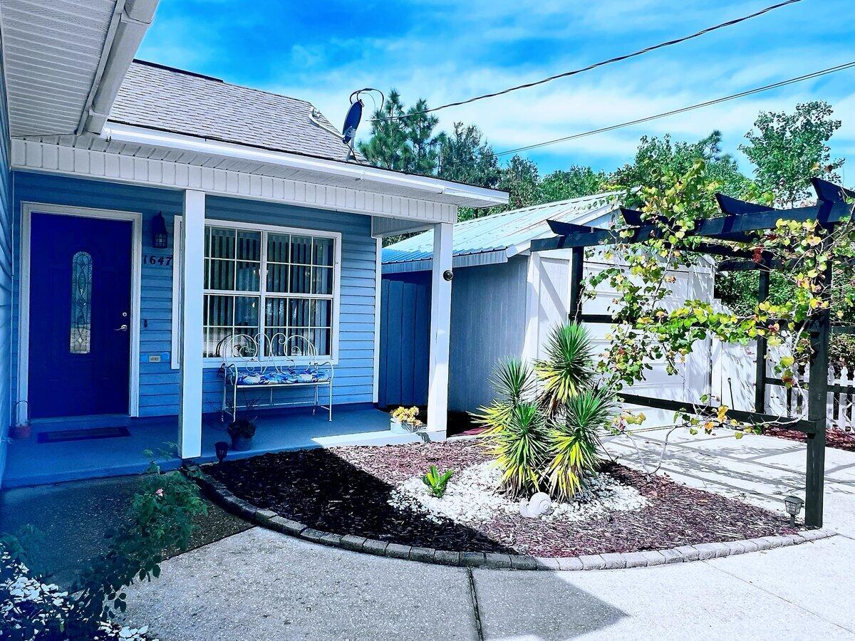 BROOKWOOD ESTATES - Residential