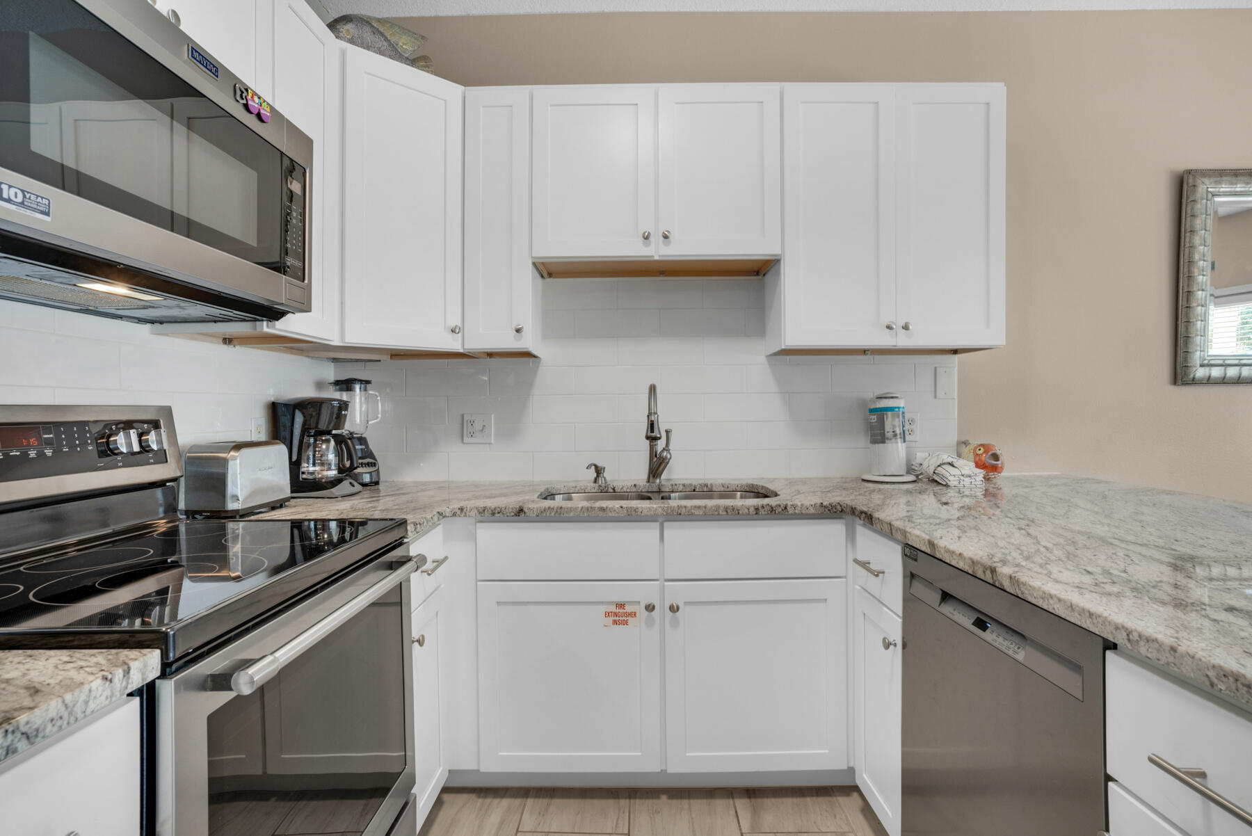 CARIBBEAN DUNES PH 1 - Residential