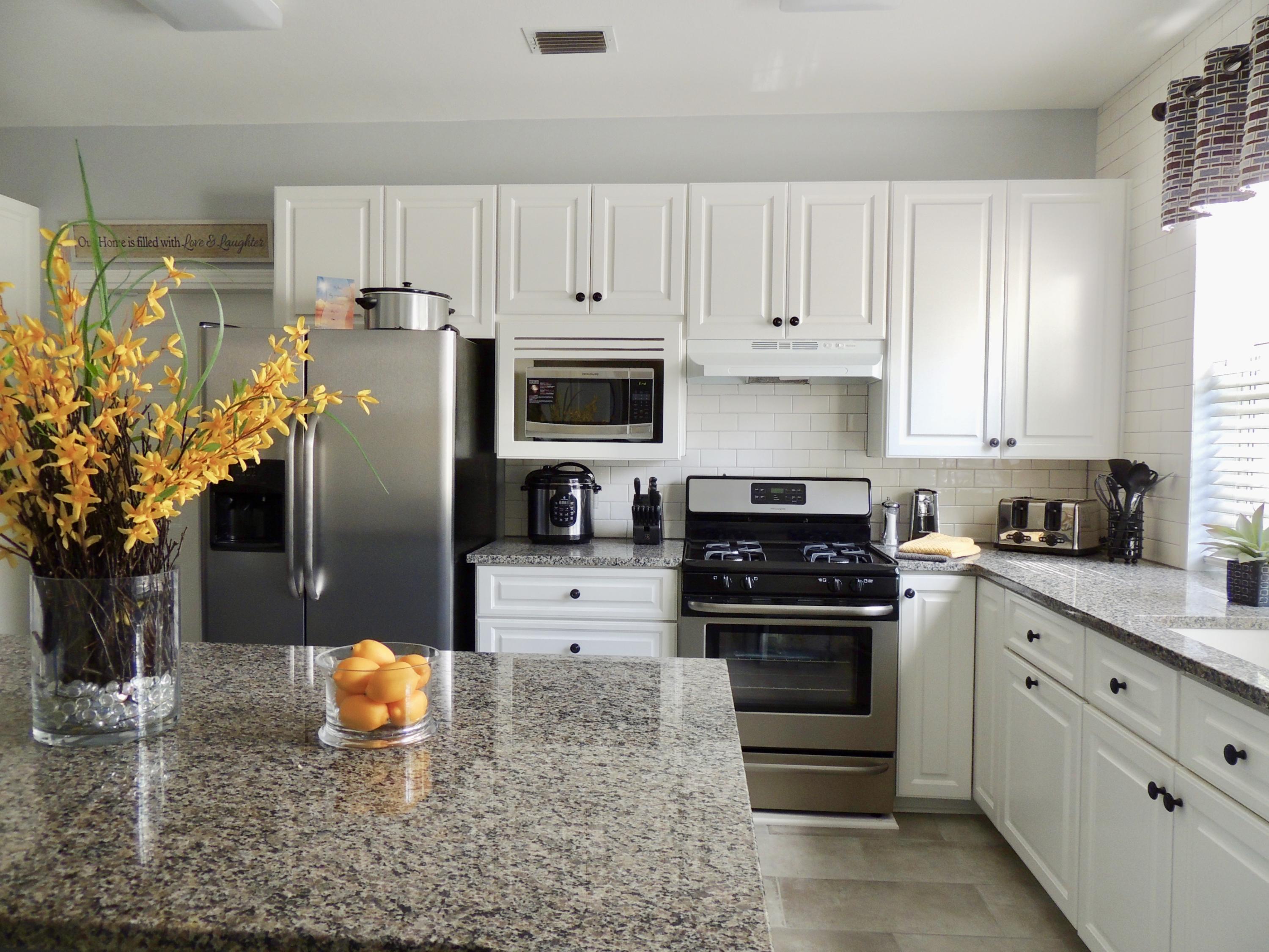 PARRISH M MM J PLAT - Residential