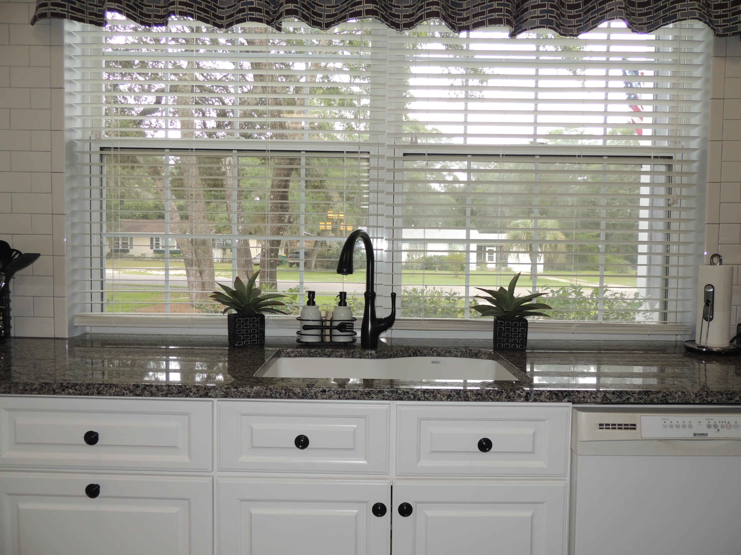 PARRISH M MM J PLAT - Residential