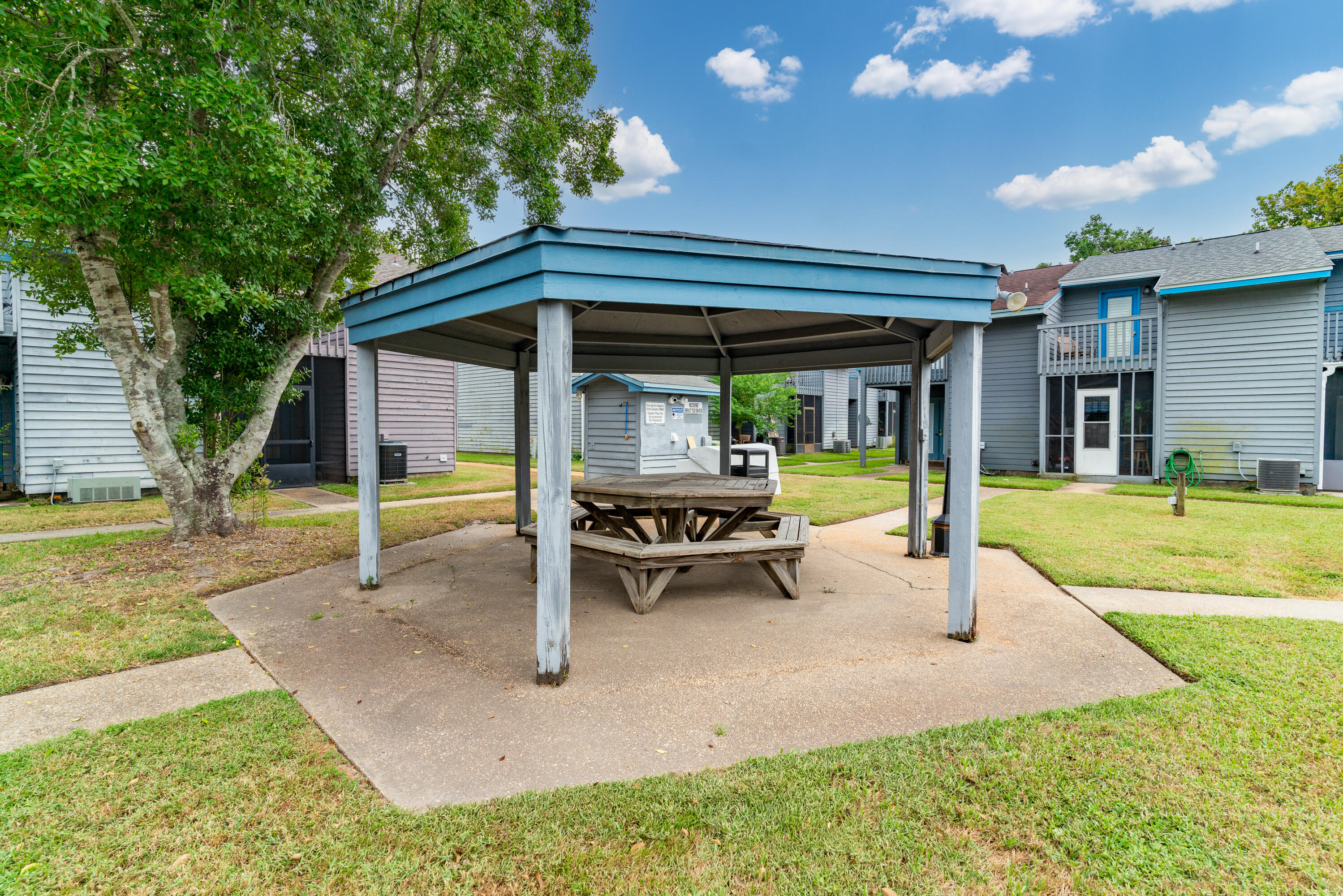 Brownsville Station III - Residential