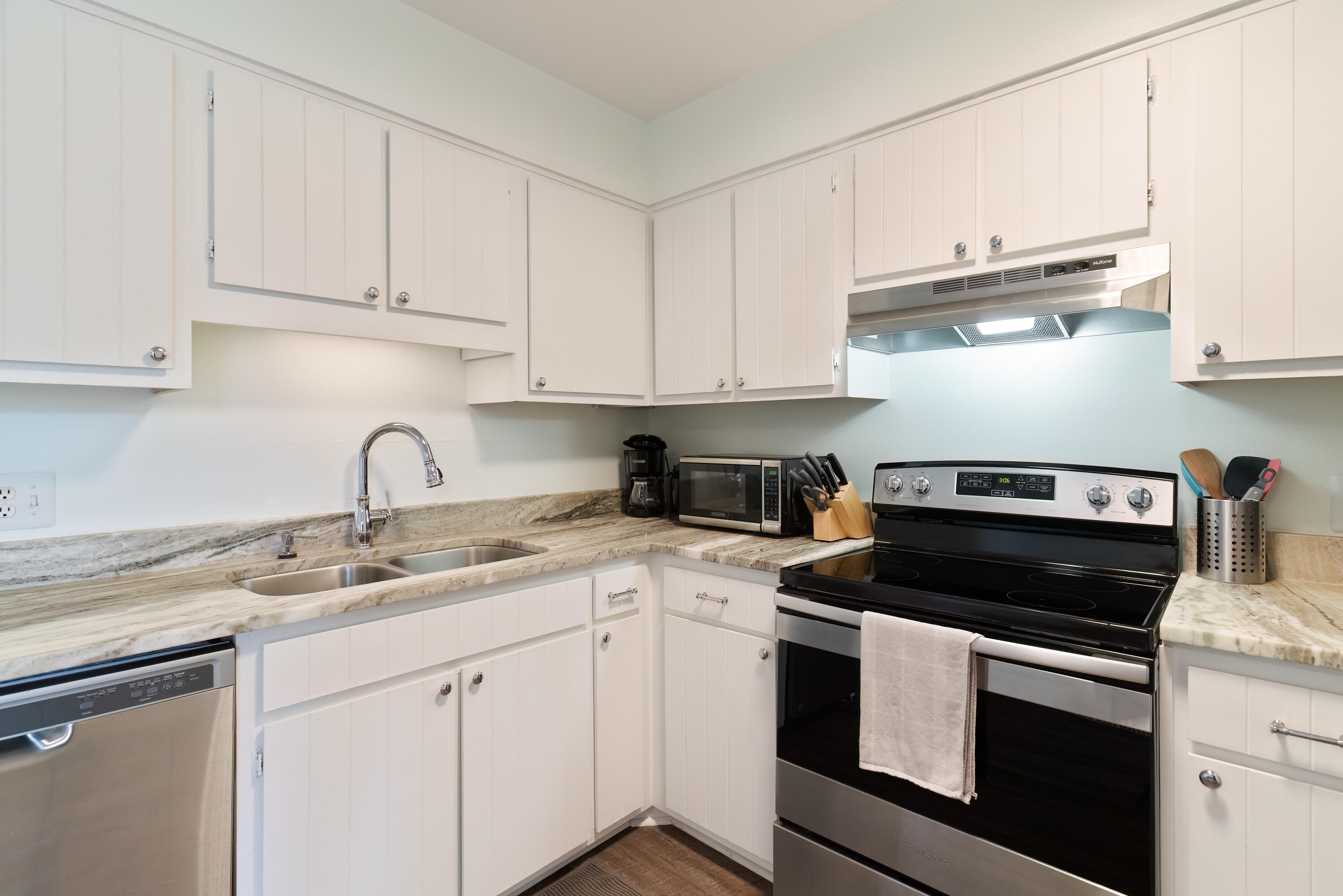 Brownsville Station III - Residential