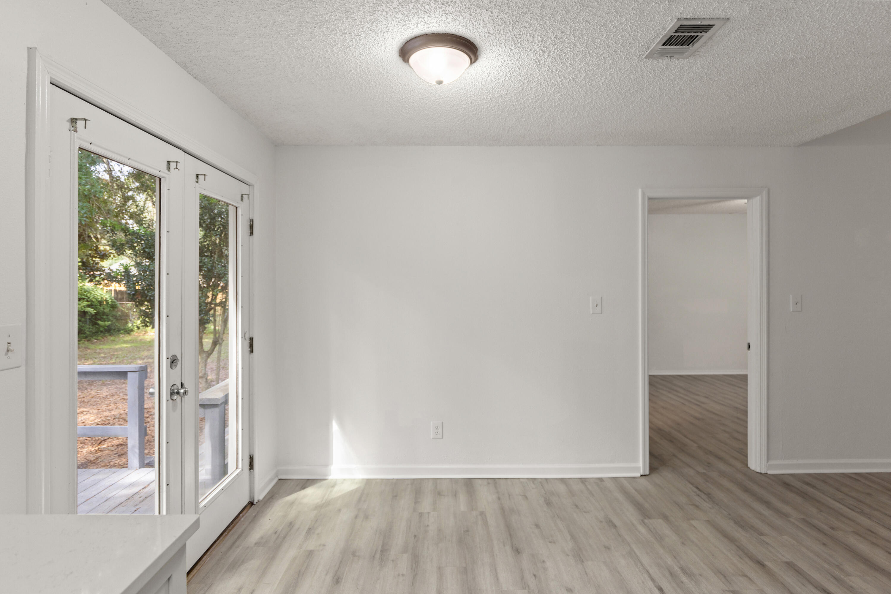 CALHOUN S/D TO DESTIN - Residential Lease
