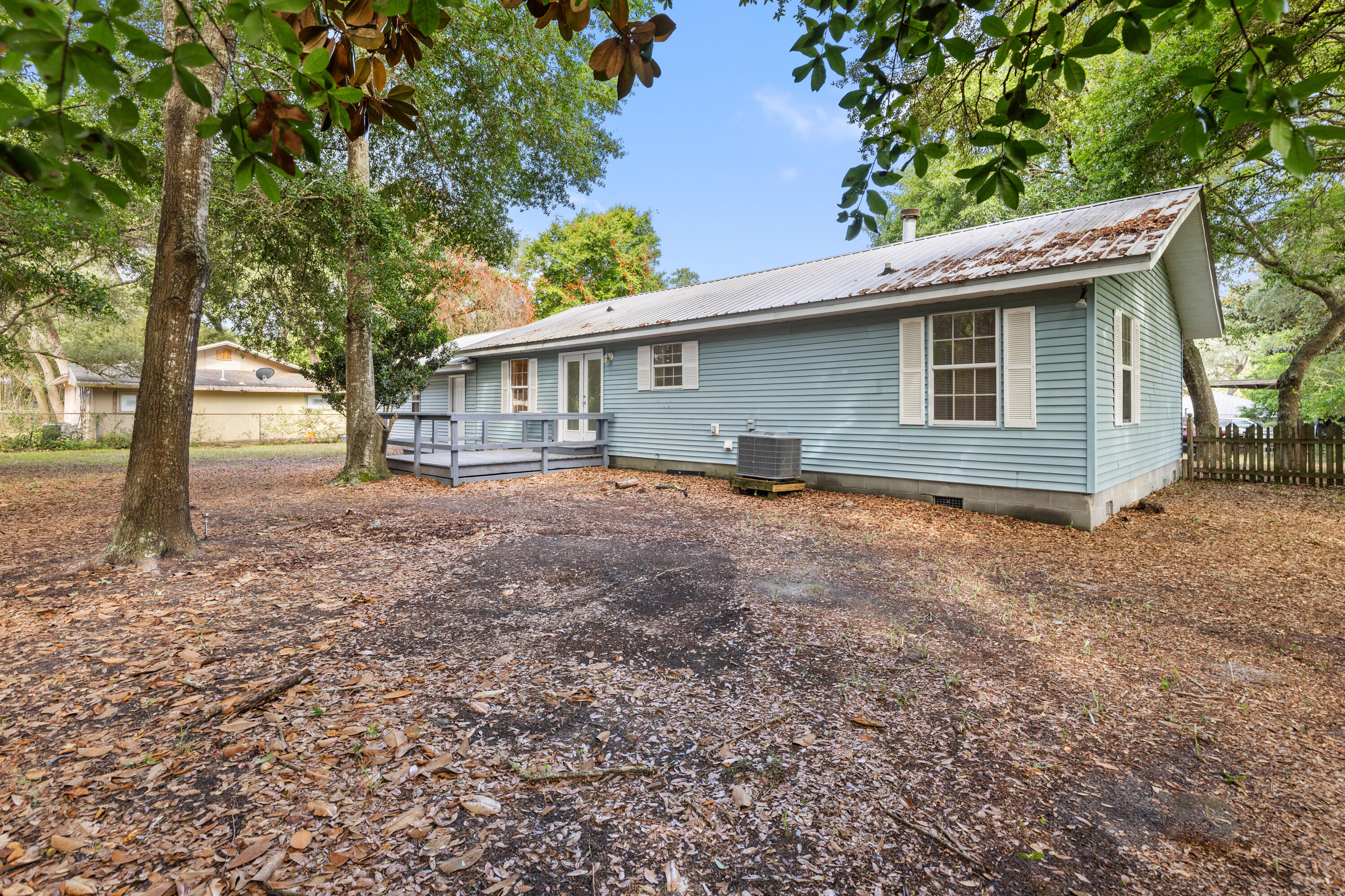 CALHOUN S/D TO DESTIN - Residential Lease