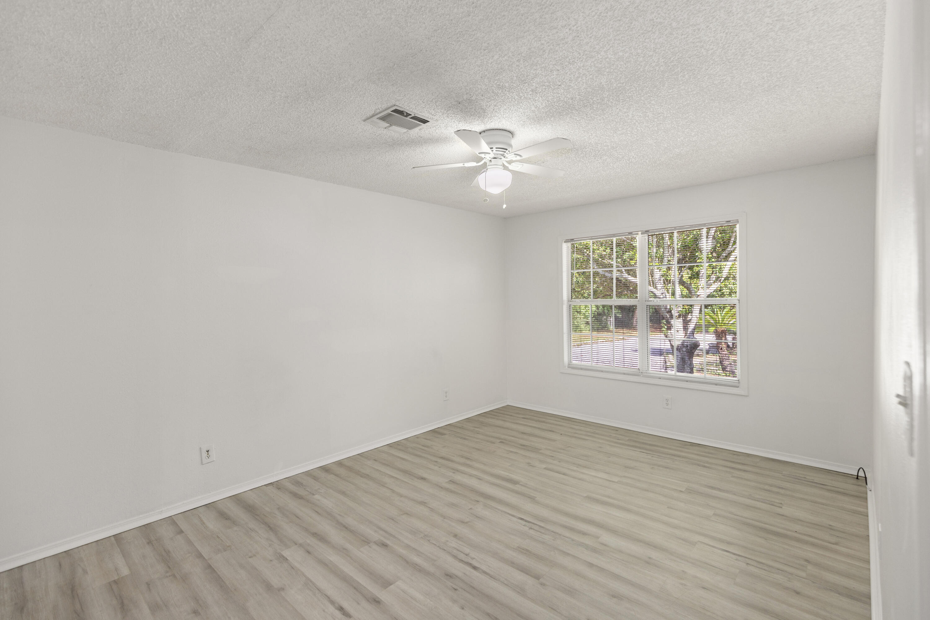 CALHOUN S/D TO DESTIN - Residential Lease