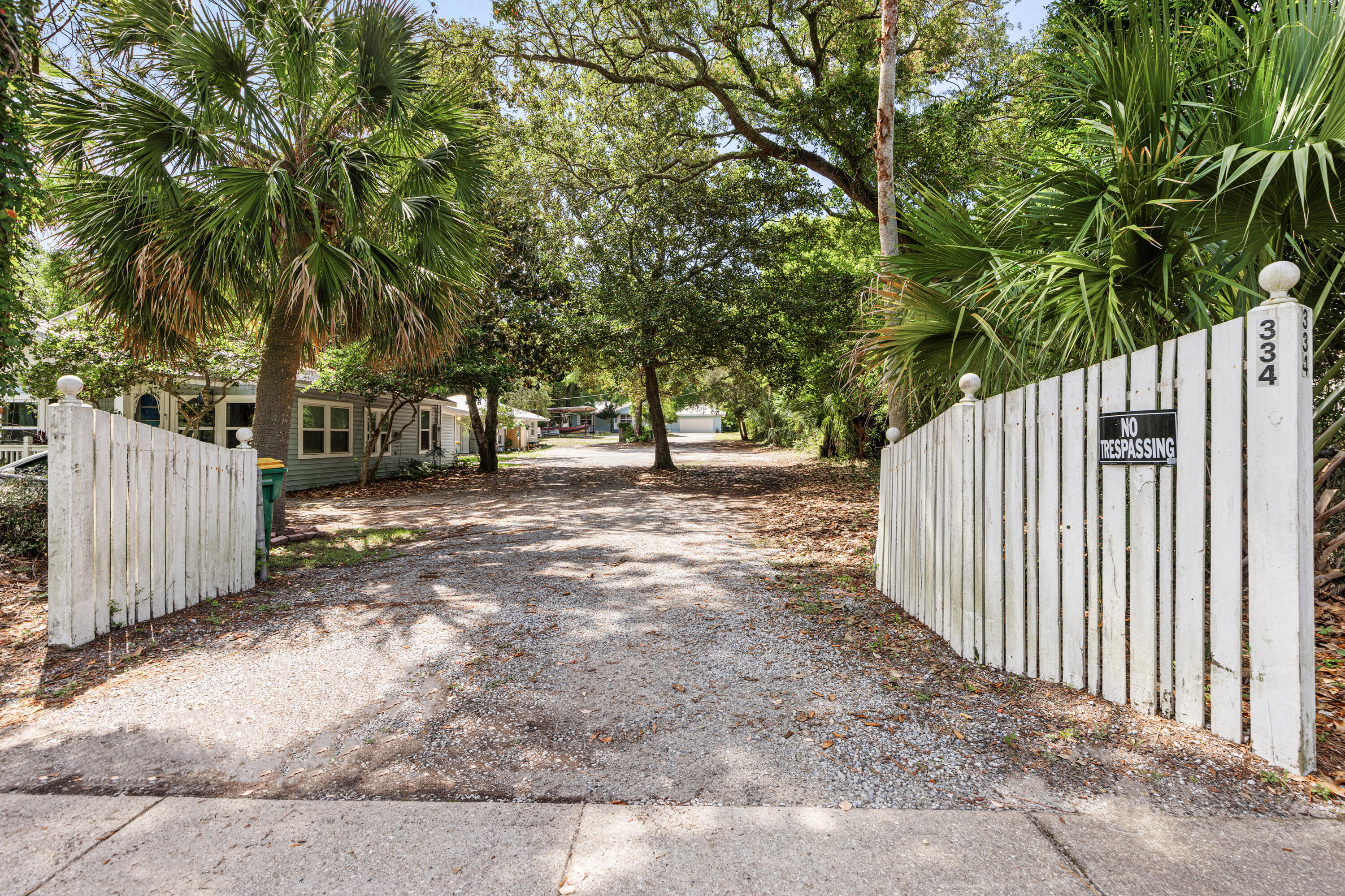CALHOUN S/D TO DESTIN - Residential Lease