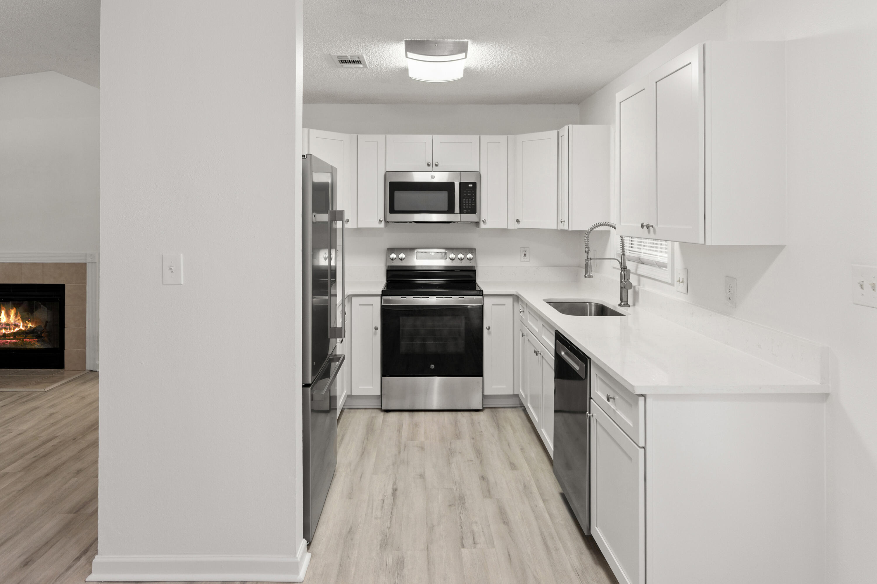 CALHOUN S/D TO DESTIN - Residential Lease