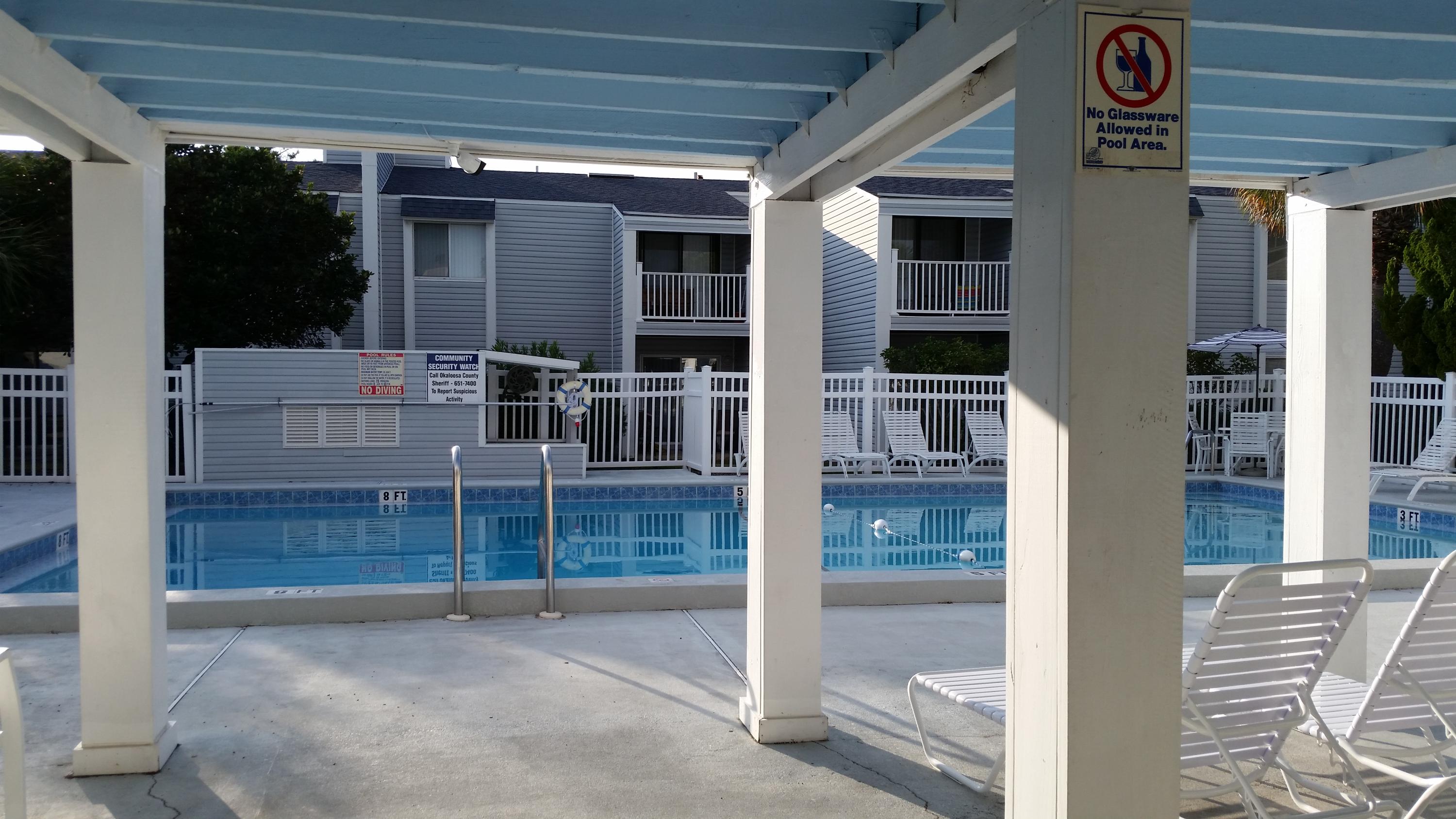 FINISTERRA CONDO - Residential