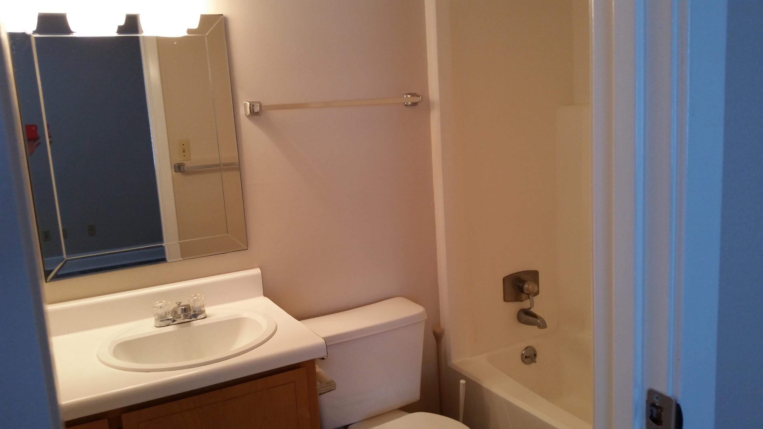 FINISTERRA CONDO - Residential