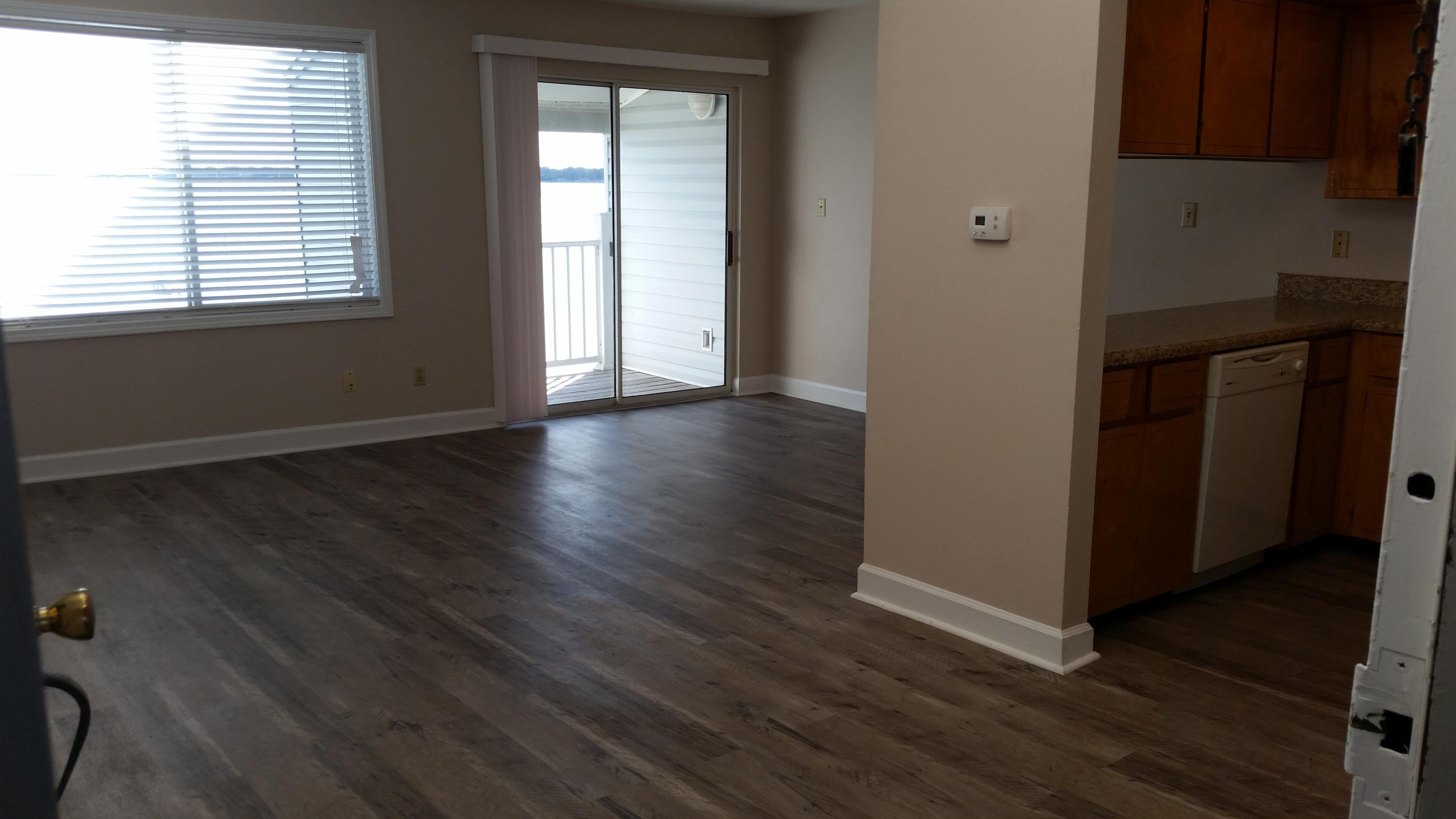 FINISTERRA CONDO - Residential