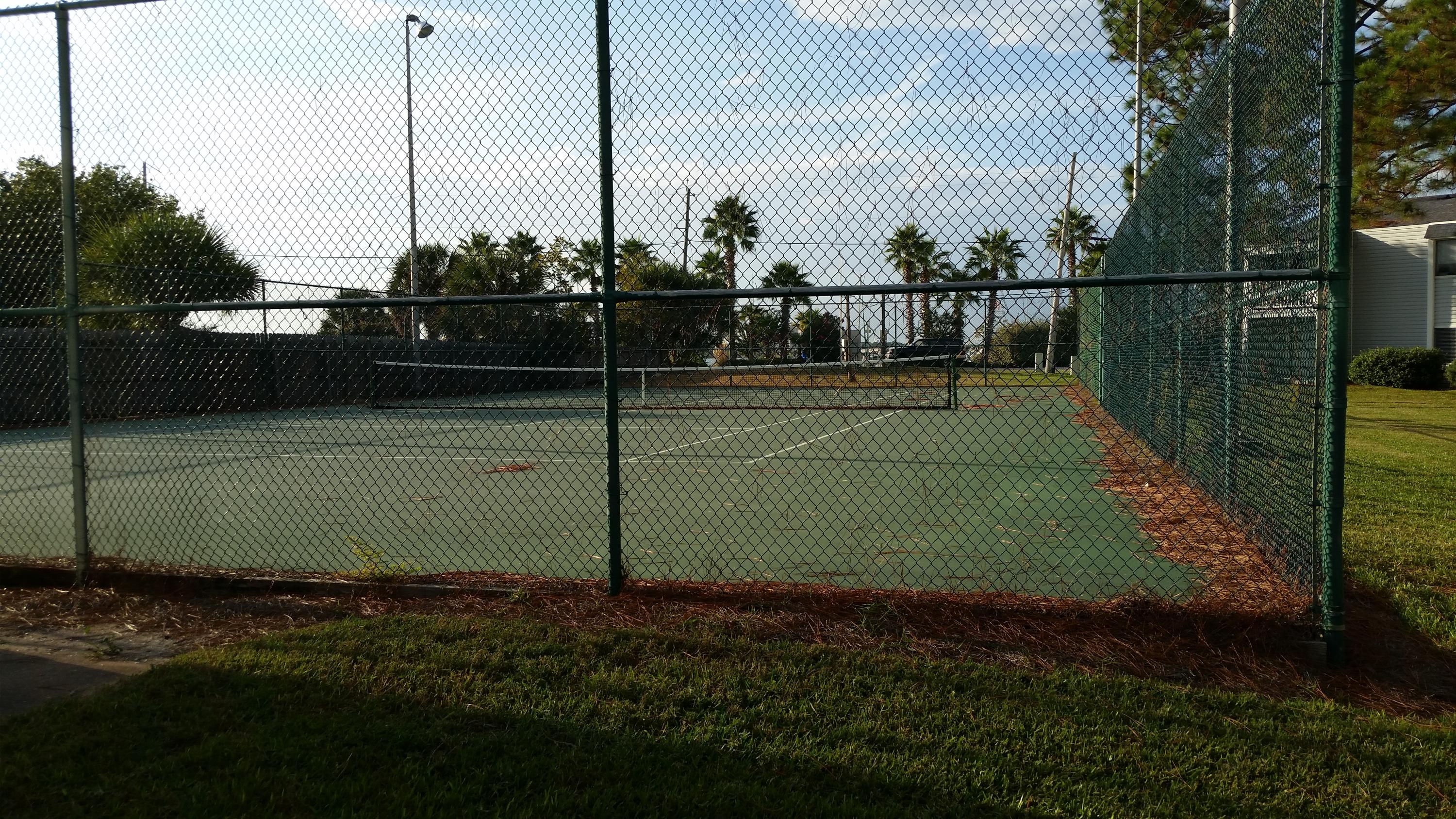 FINISTERRA CONDO - Residential