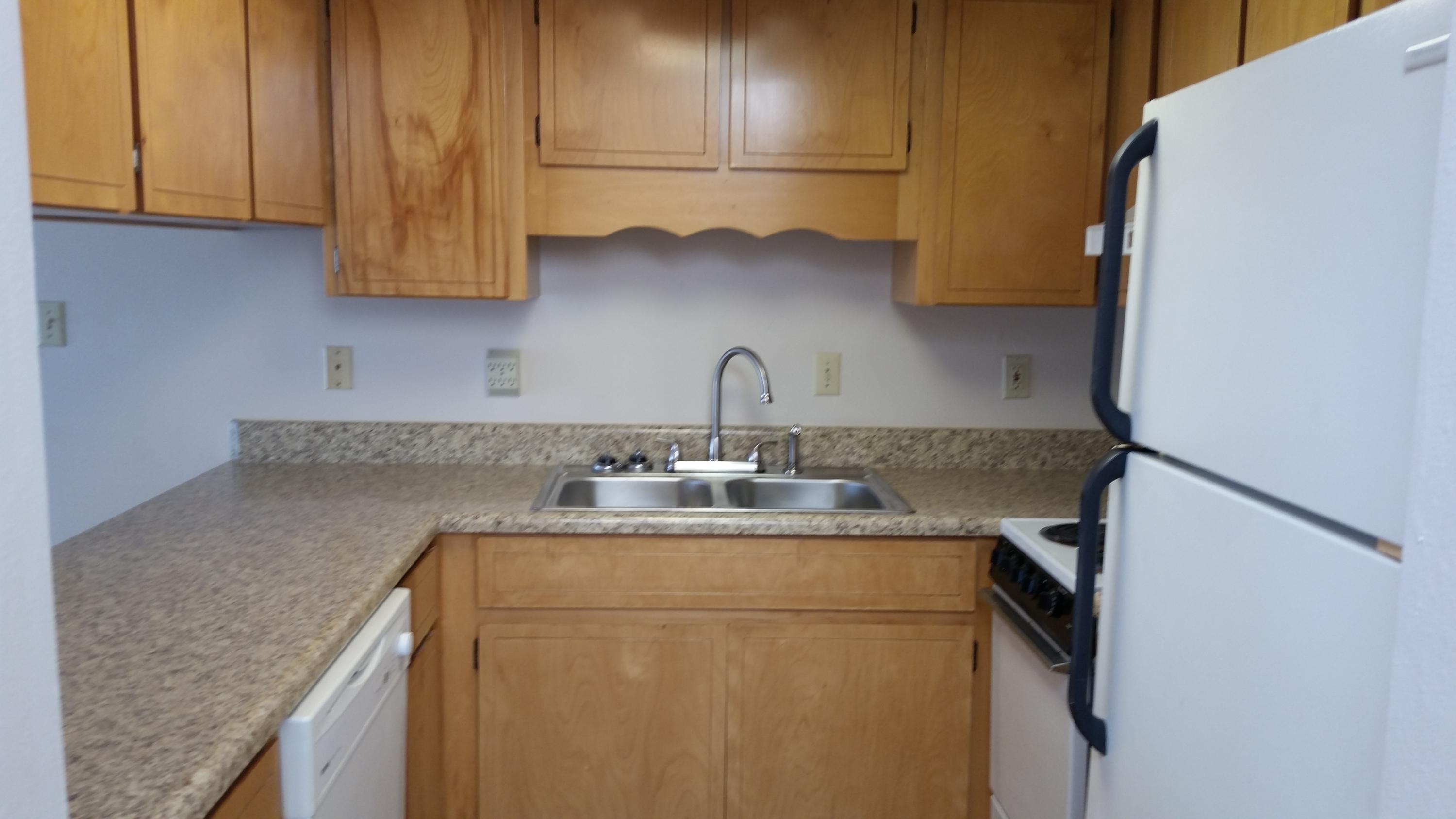 FINISTERRA CONDO - Residential