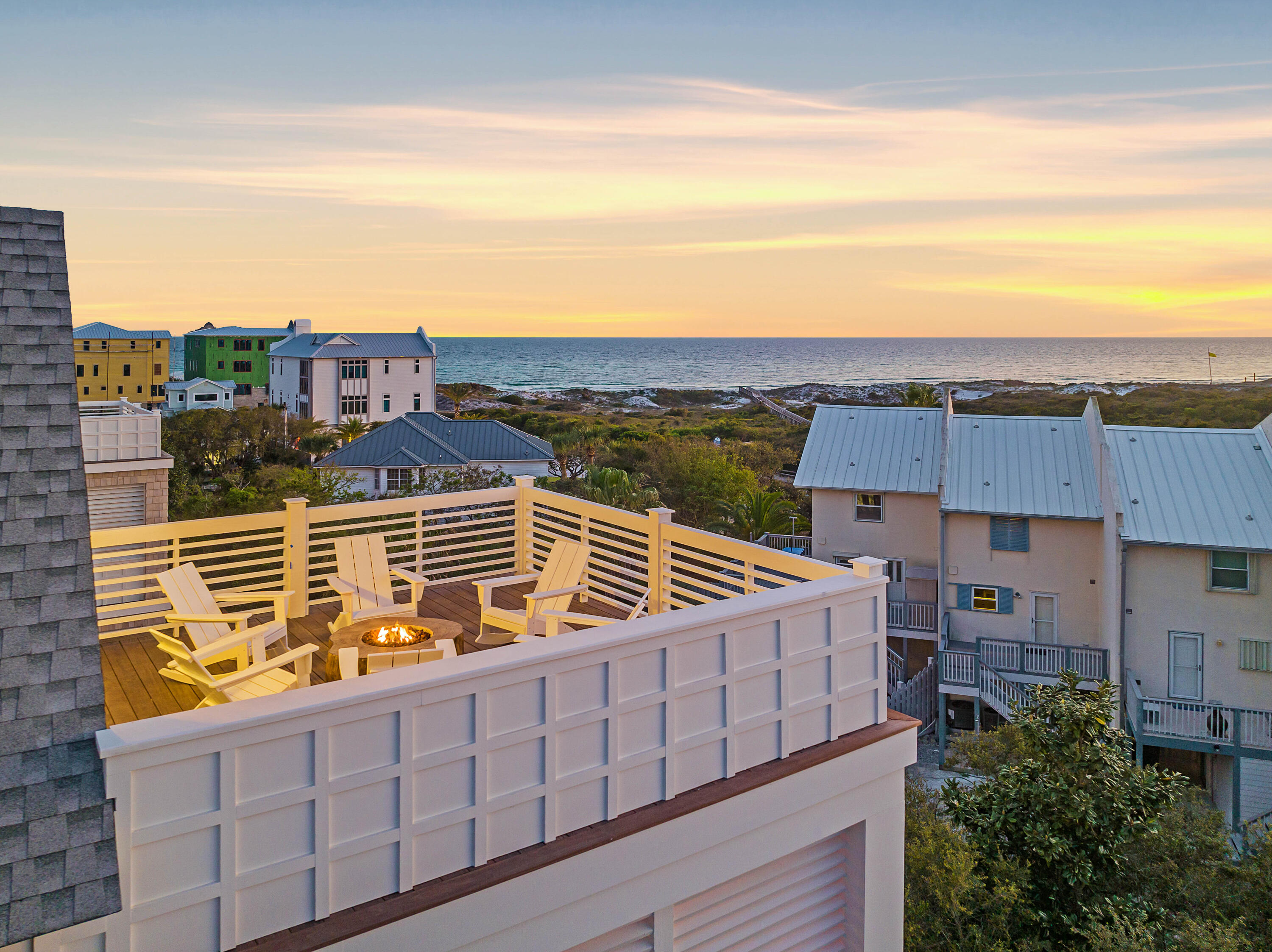 Grand Inlet Court - Residential