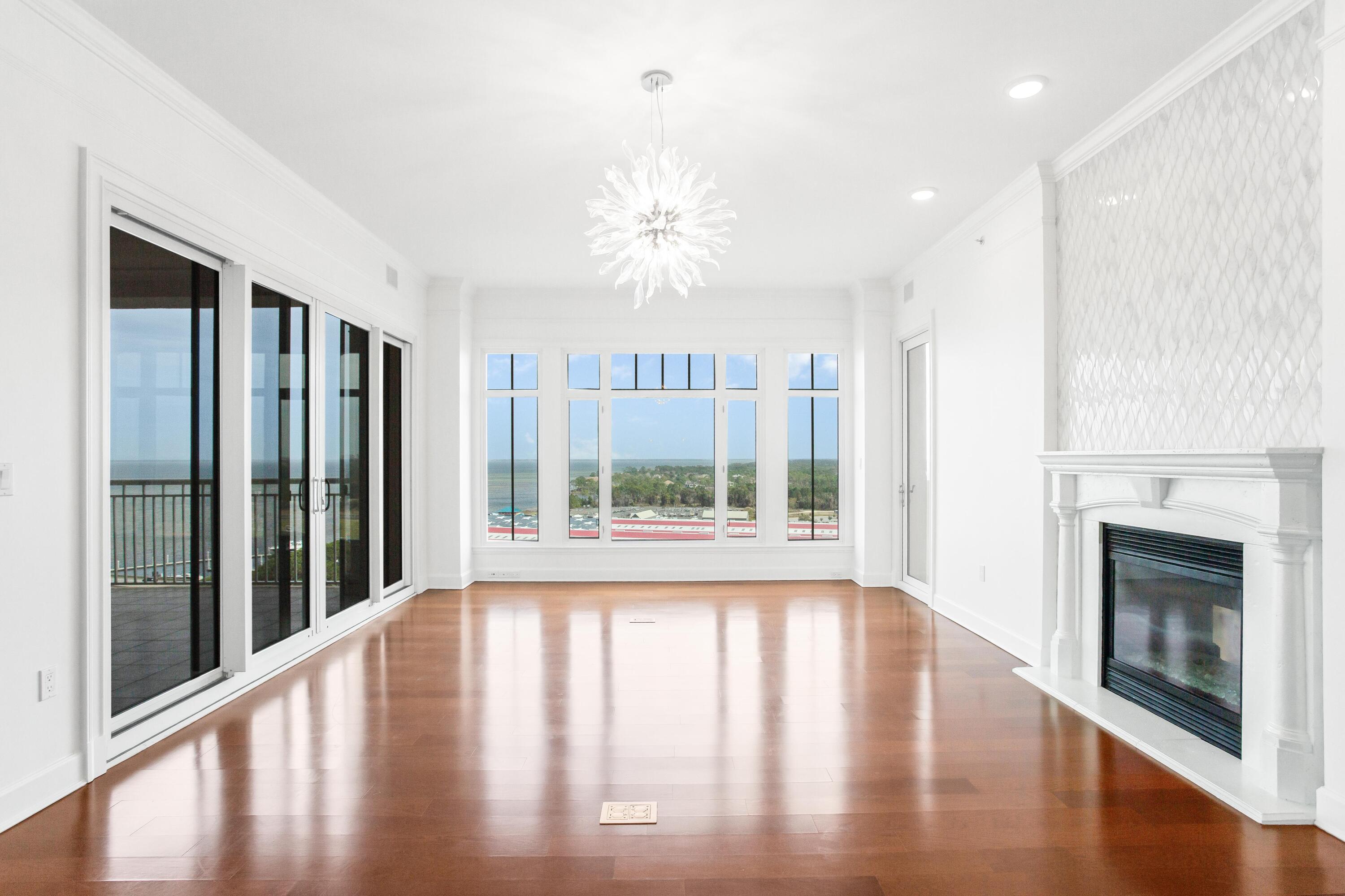 ONE WATER PLACE - Residential