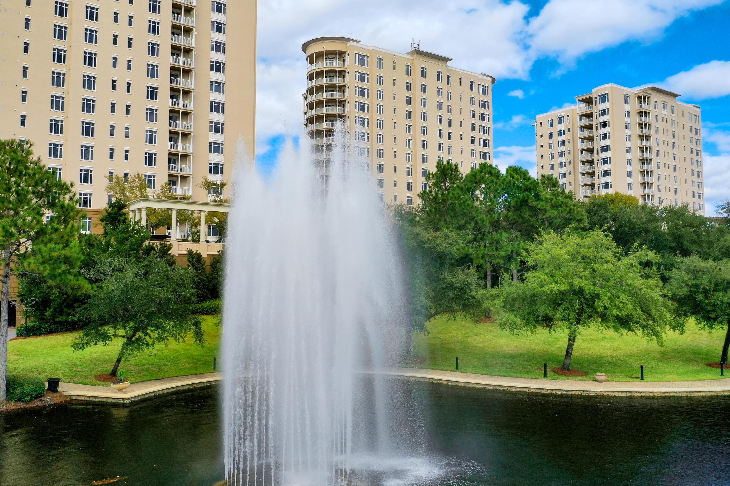 ONE WATER PLACE - Residential