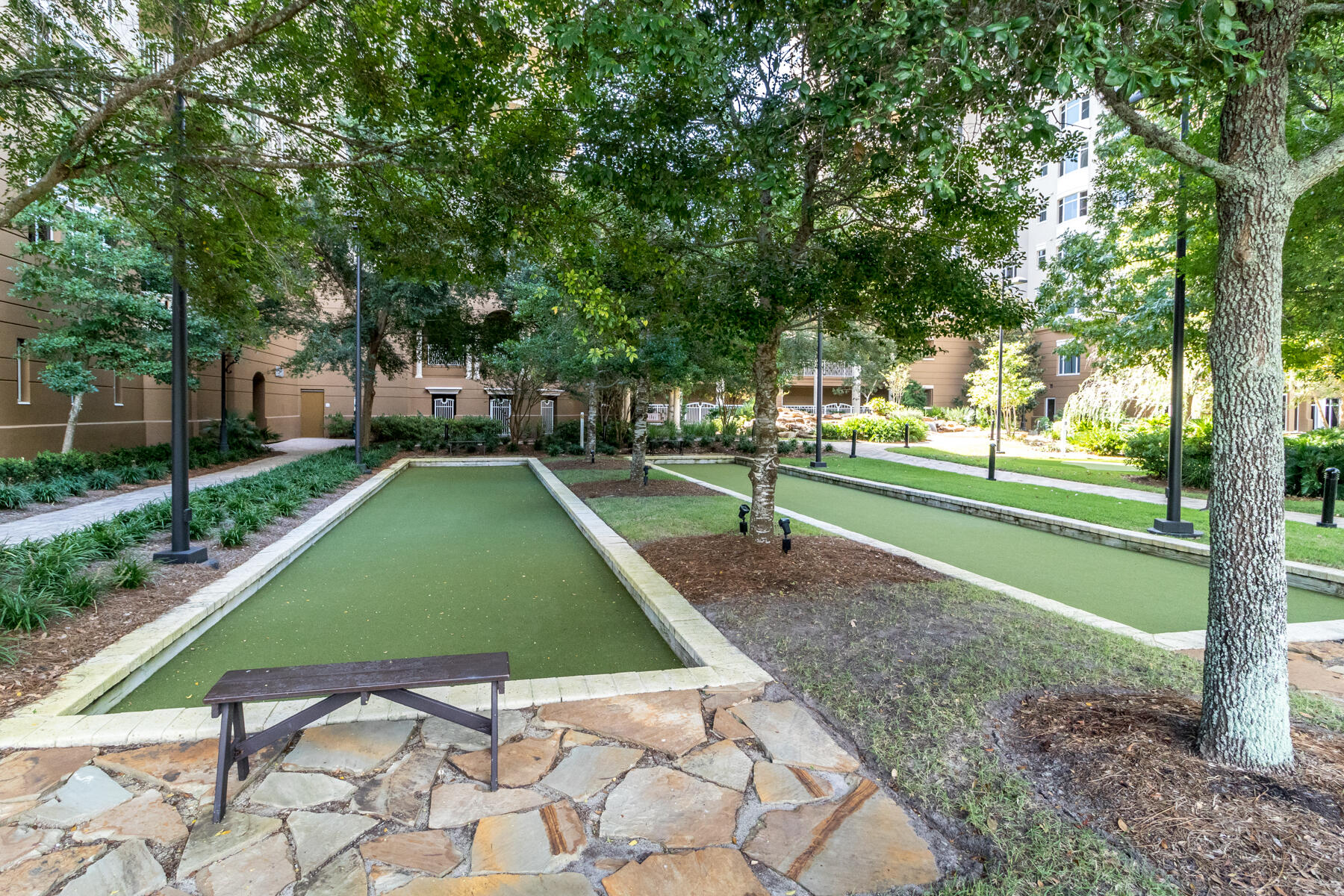 ONE WATER PLACE - Residential