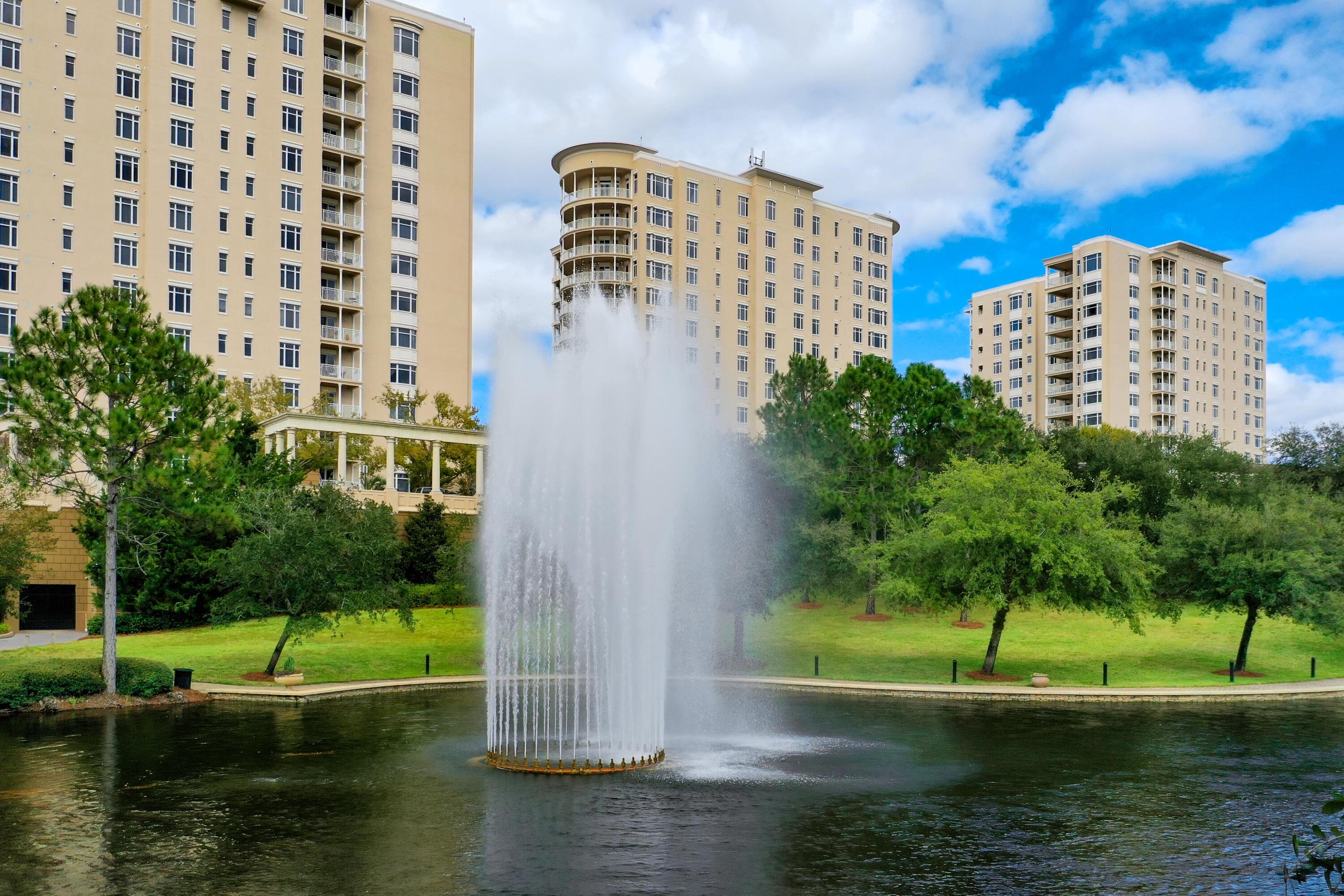 ONE WATER PLACE - Residential