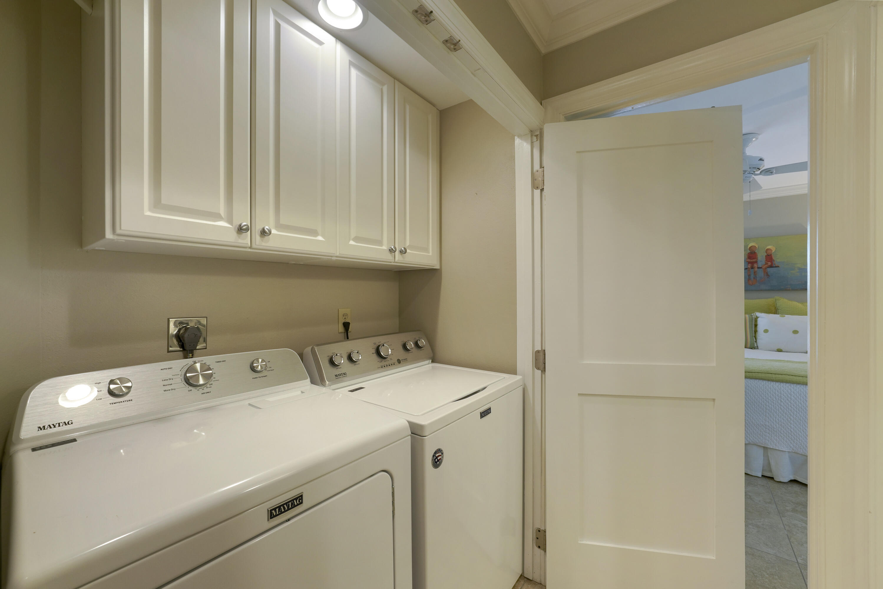 HIDDEN DUNES BEACH COTTAGES 2 - Residential