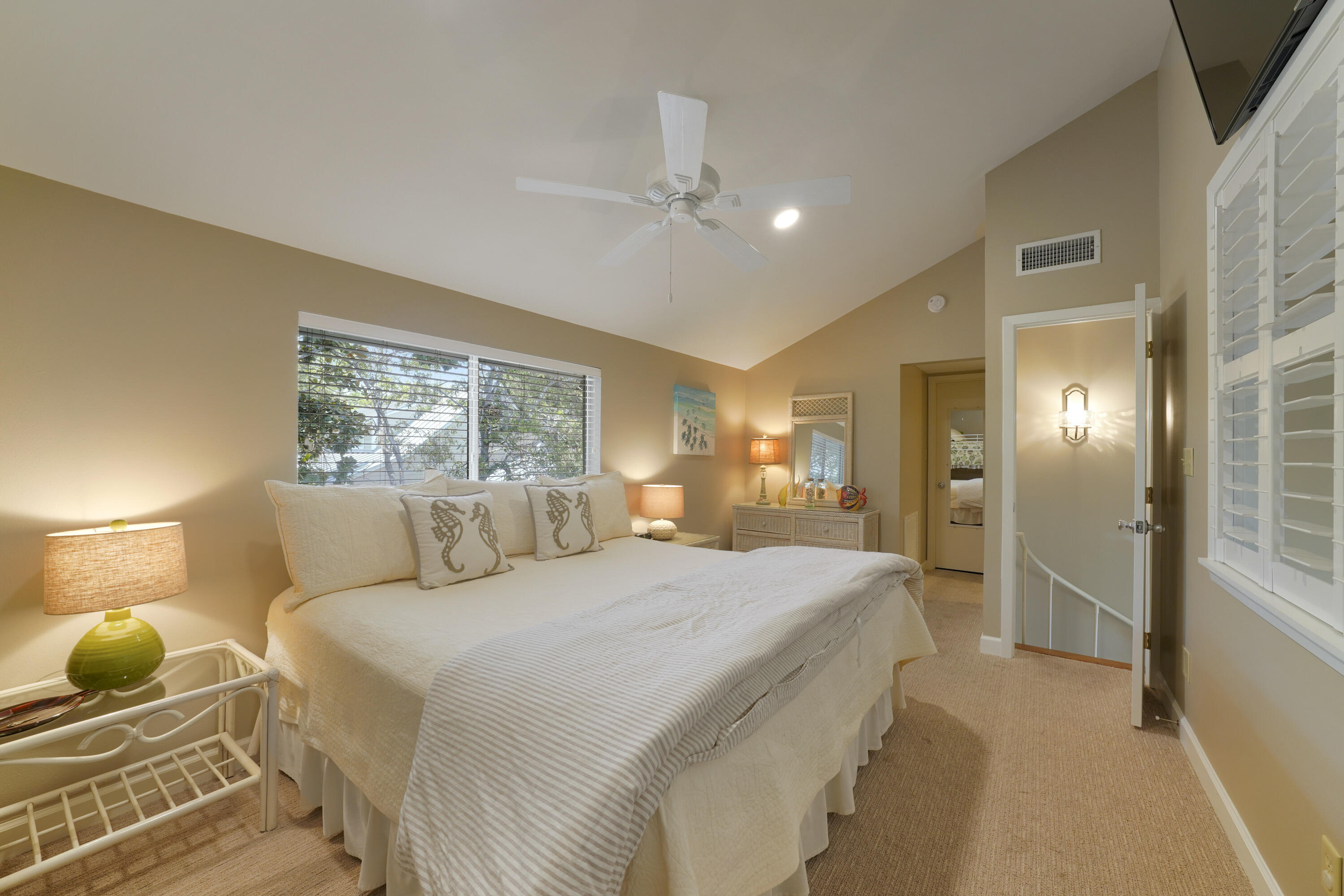 HIDDEN DUNES BEACH COTTAGES 2 - Residential