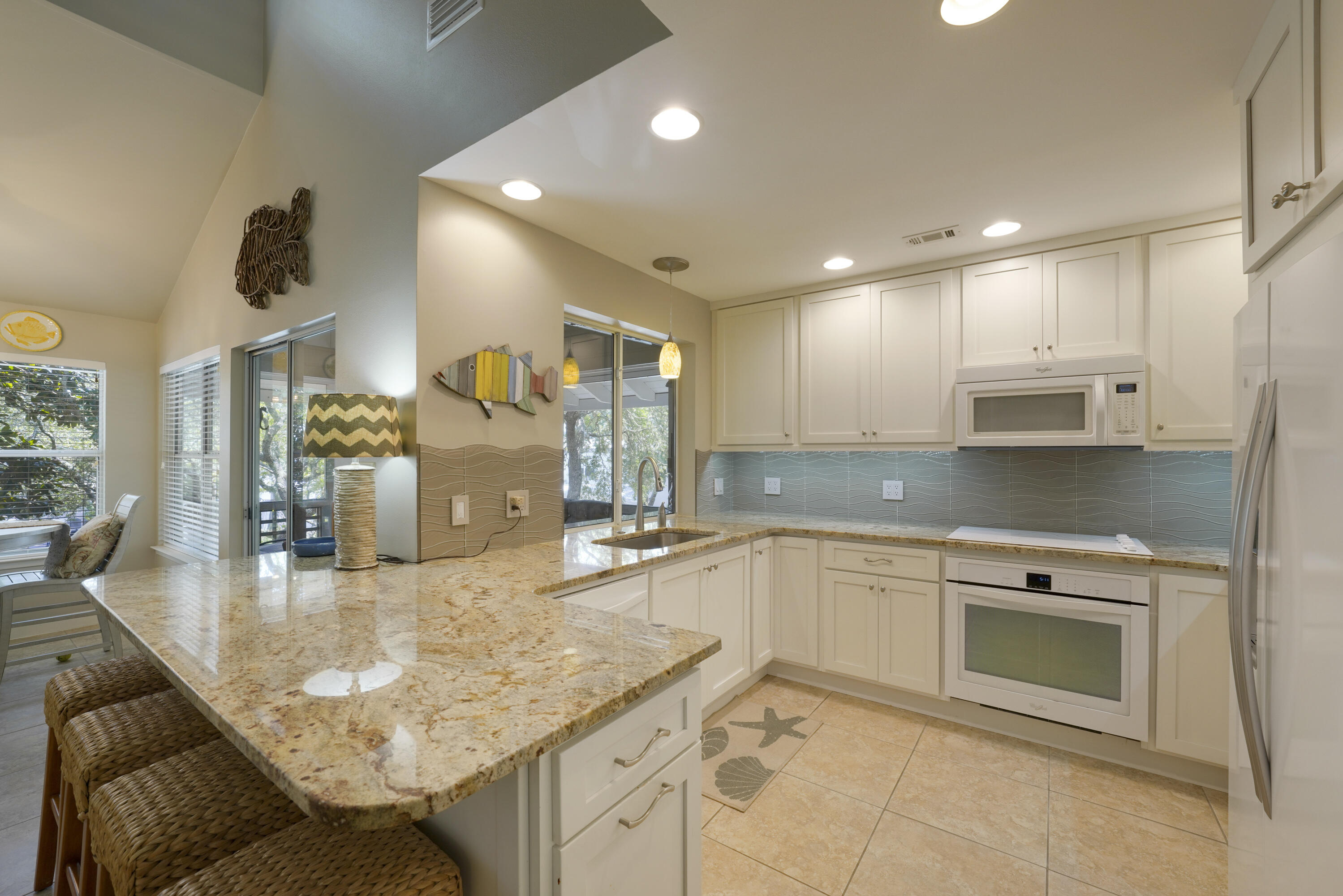 HIDDEN DUNES BEACH COTTAGES 2 - Residential