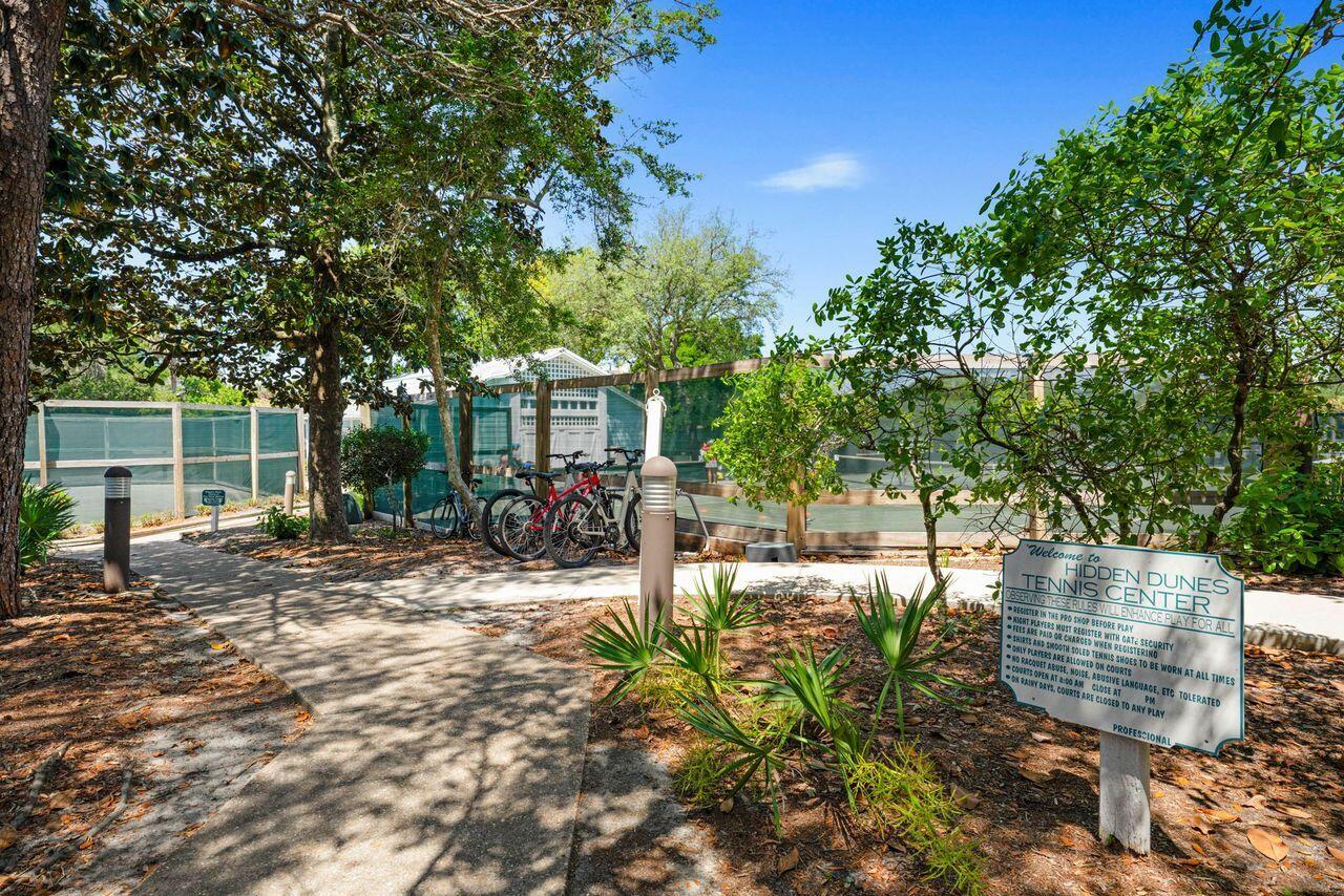 HIDDEN DUNES BEACH COTTAGES 2 - Residential