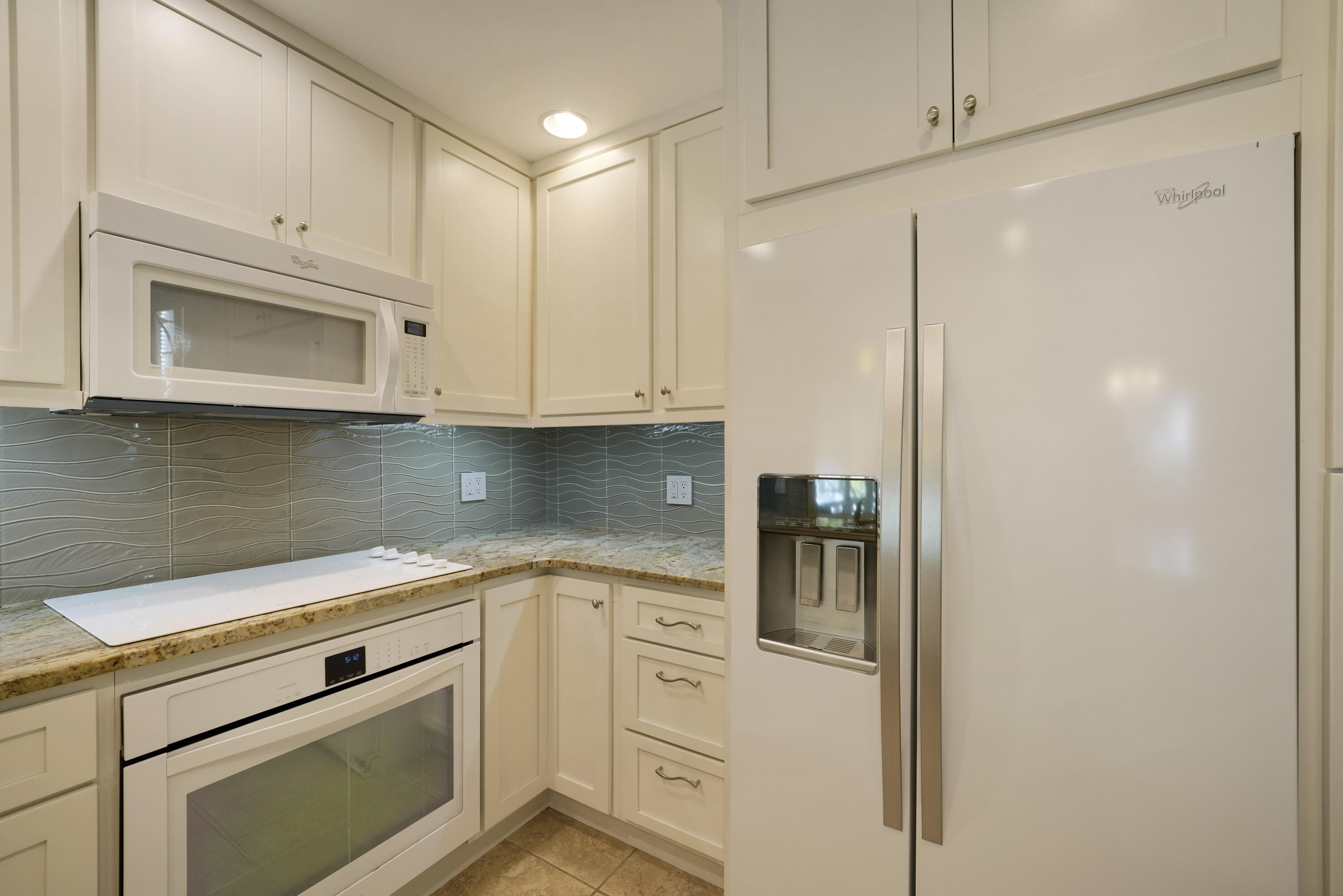 HIDDEN DUNES BEACH COTTAGES 2 - Residential