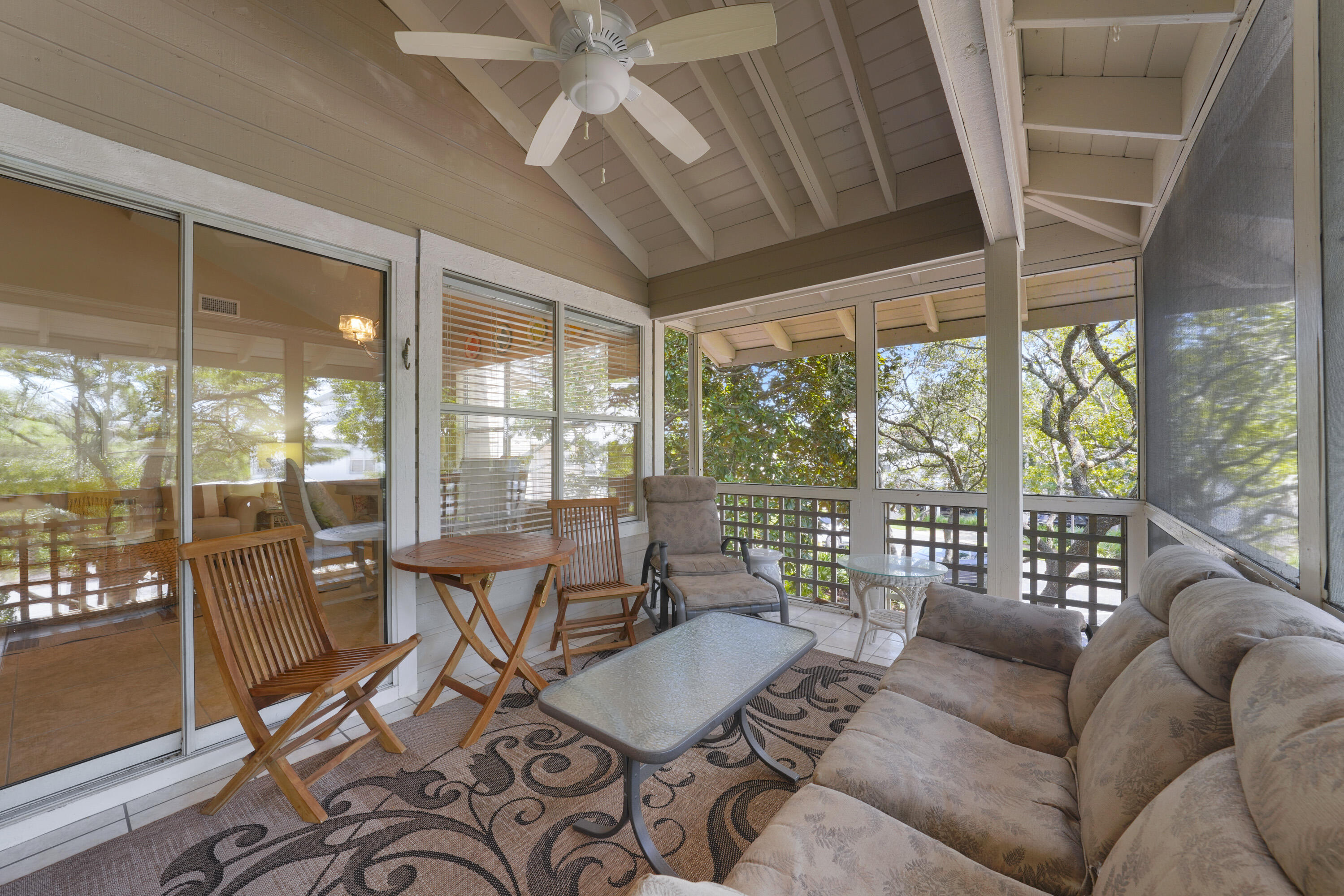 HIDDEN DUNES BEACH COTTAGES 2 - Residential