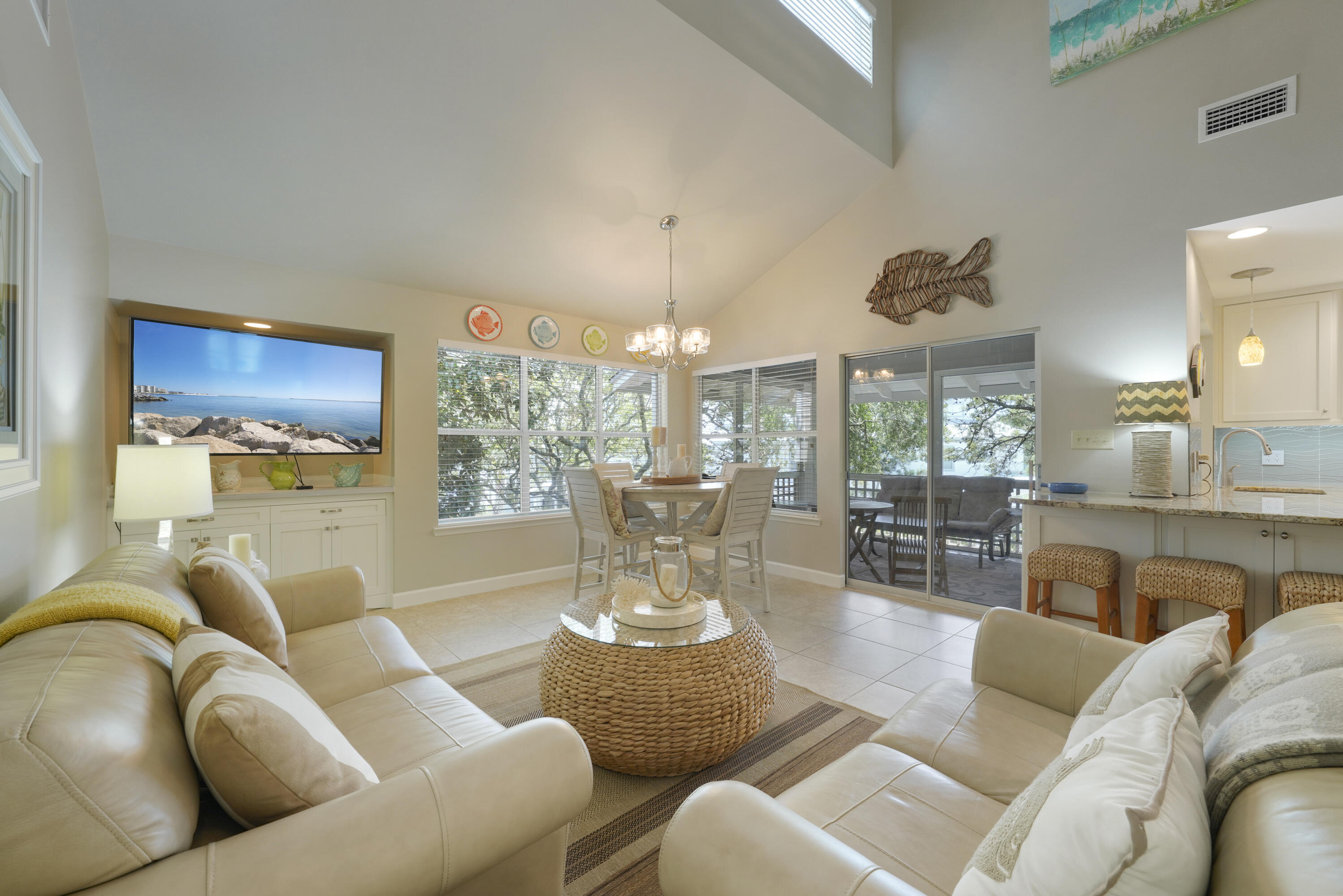 HIDDEN DUNES BEACH COTTAGES 2 - Residential
