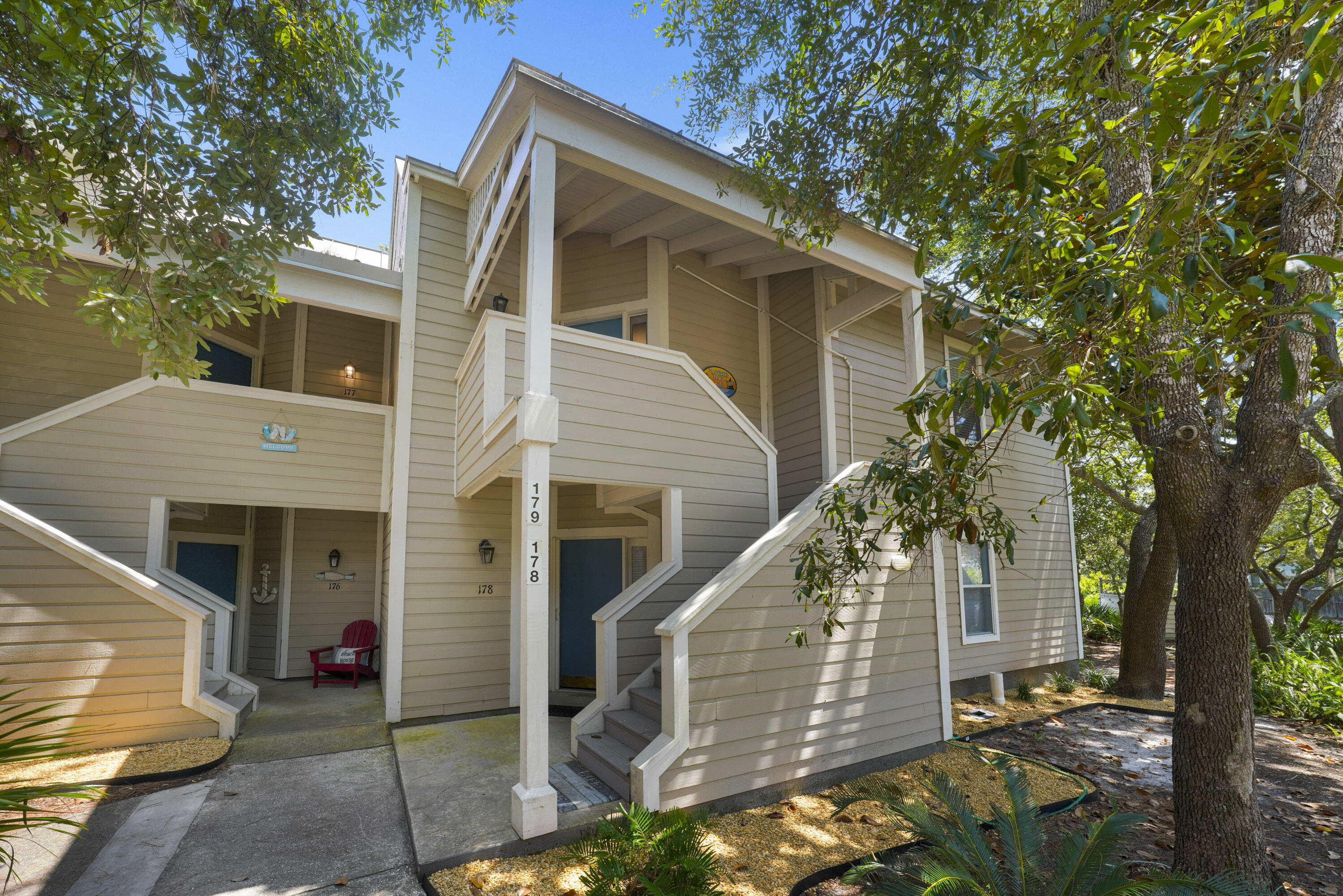 HIDDEN DUNES BEACH COTTAGES 2 - Residential