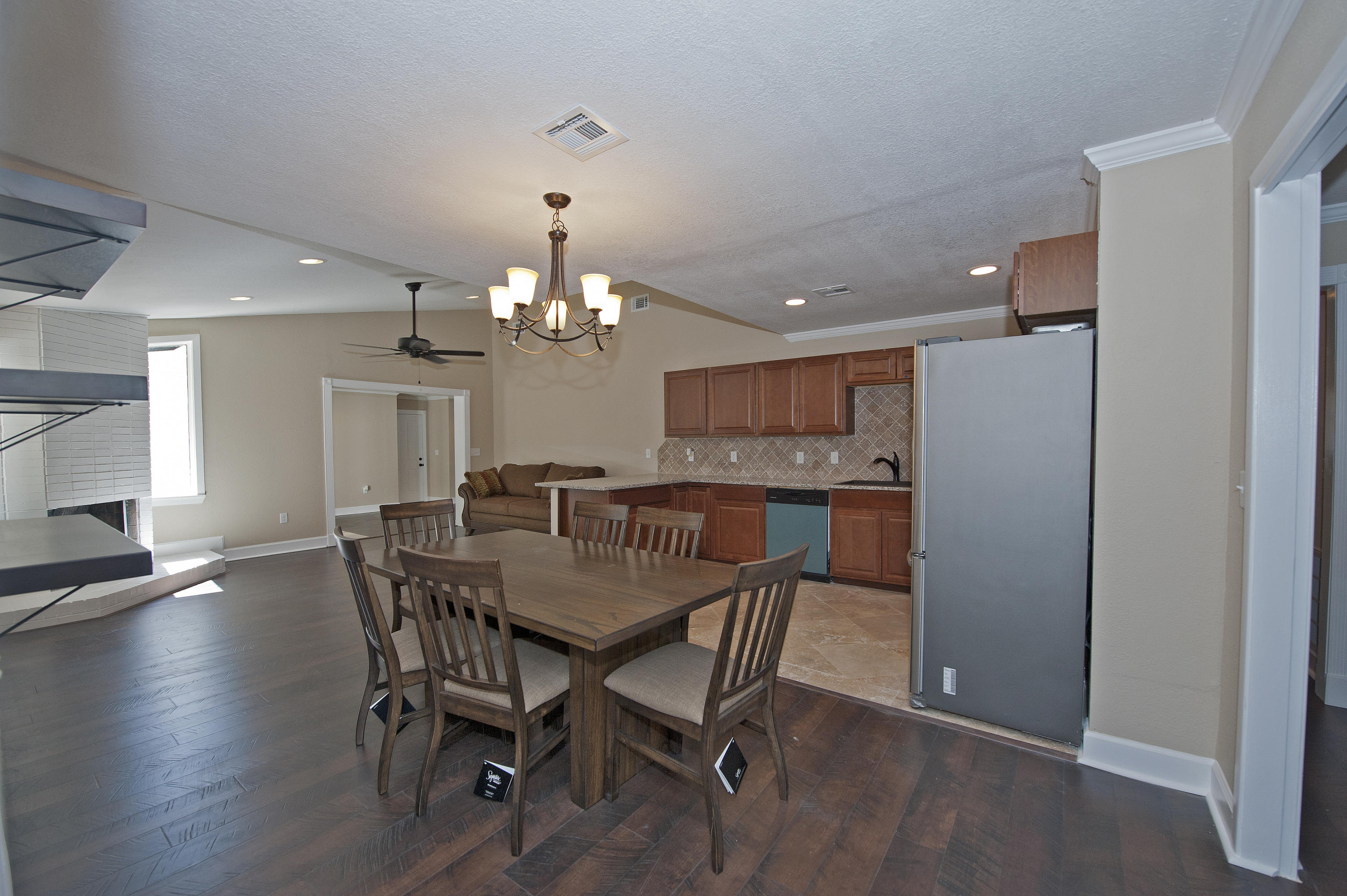 ADAMS POWELL - Residential