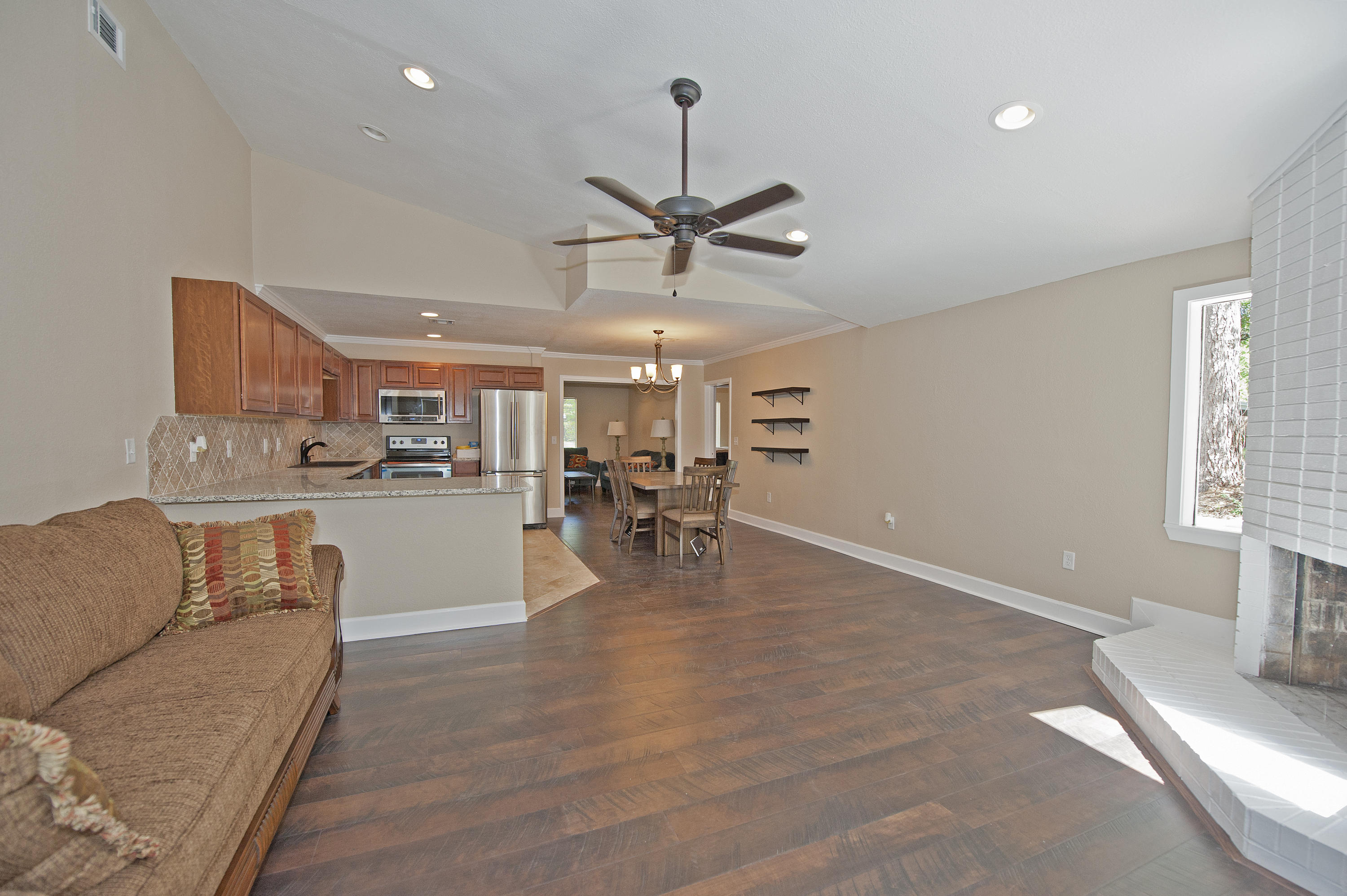 ADAMS POWELL - Residential