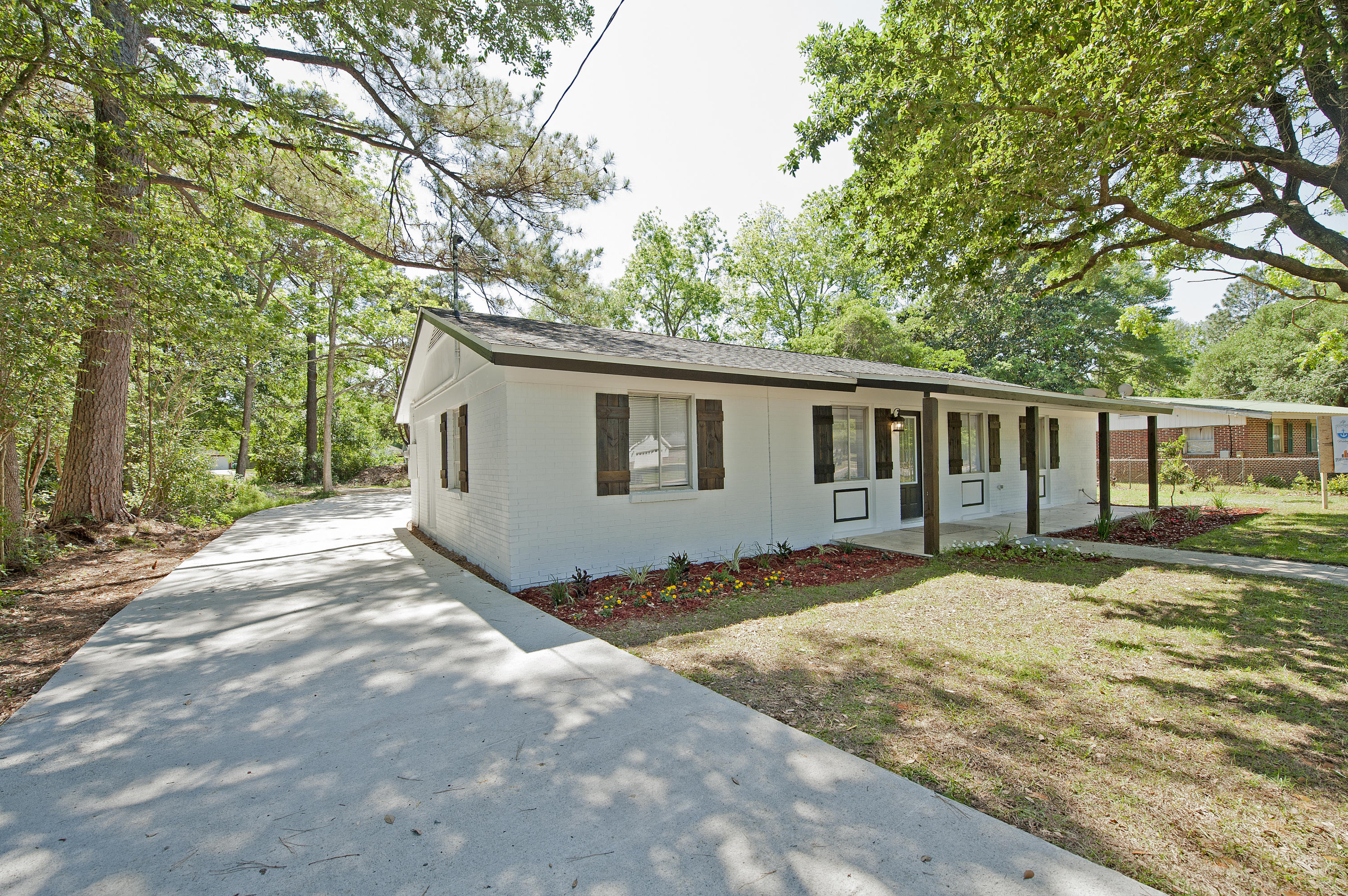 ADAMS POWELL - Residential