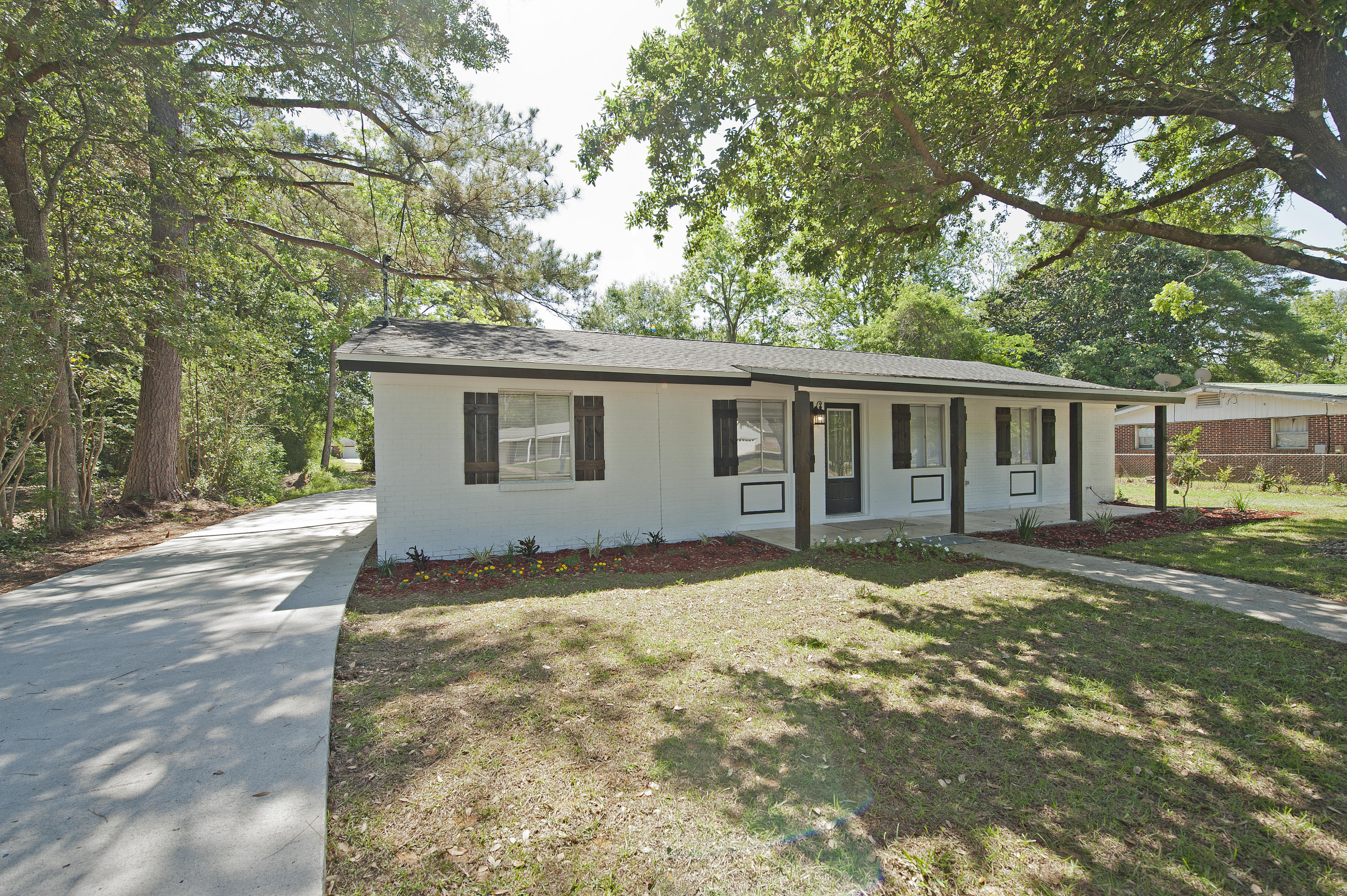 ADAMS POWELL - Residential