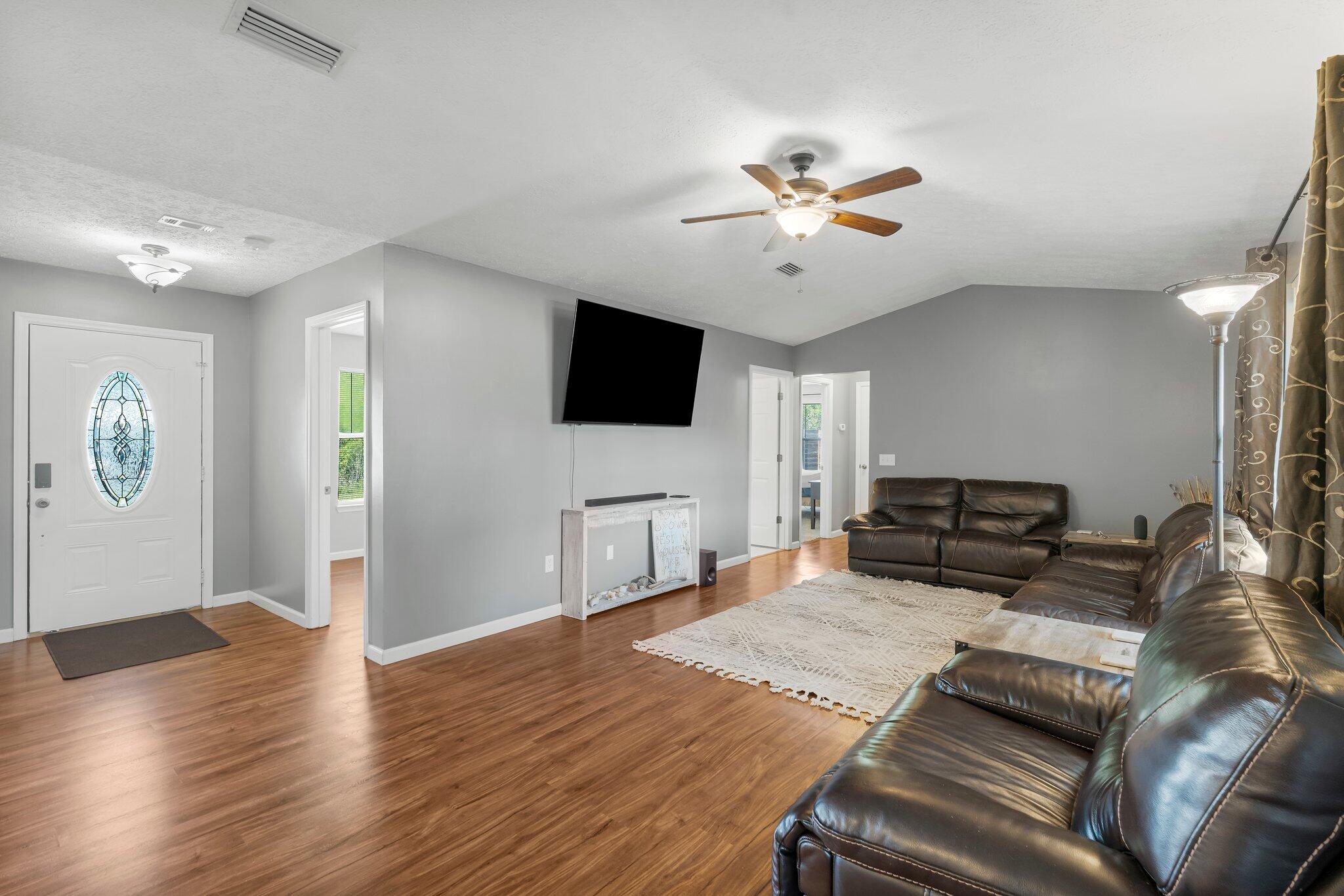 NO RECORDED SUBDIVISION - Residential