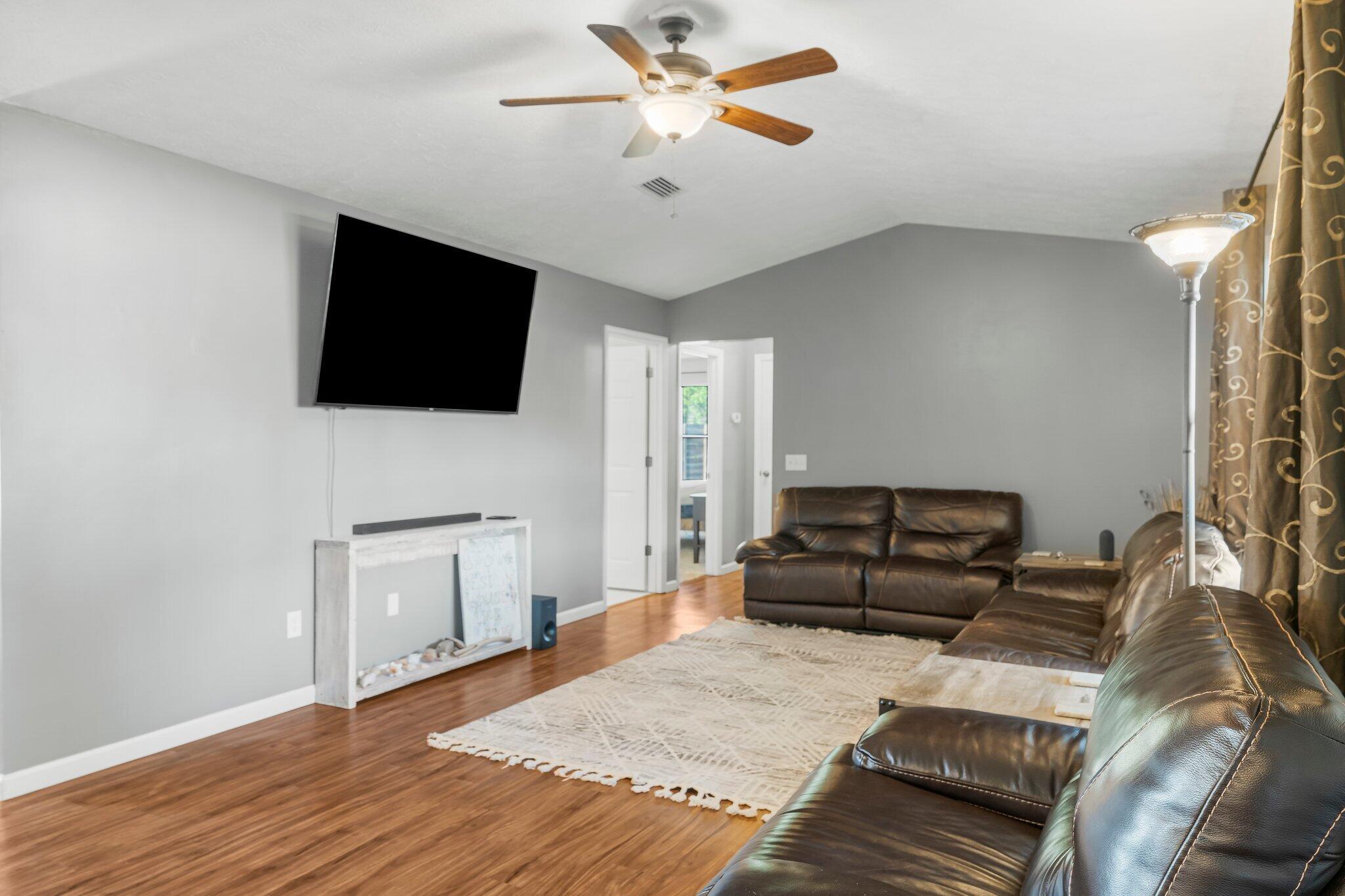 NO RECORDED SUBDIVISION - Residential