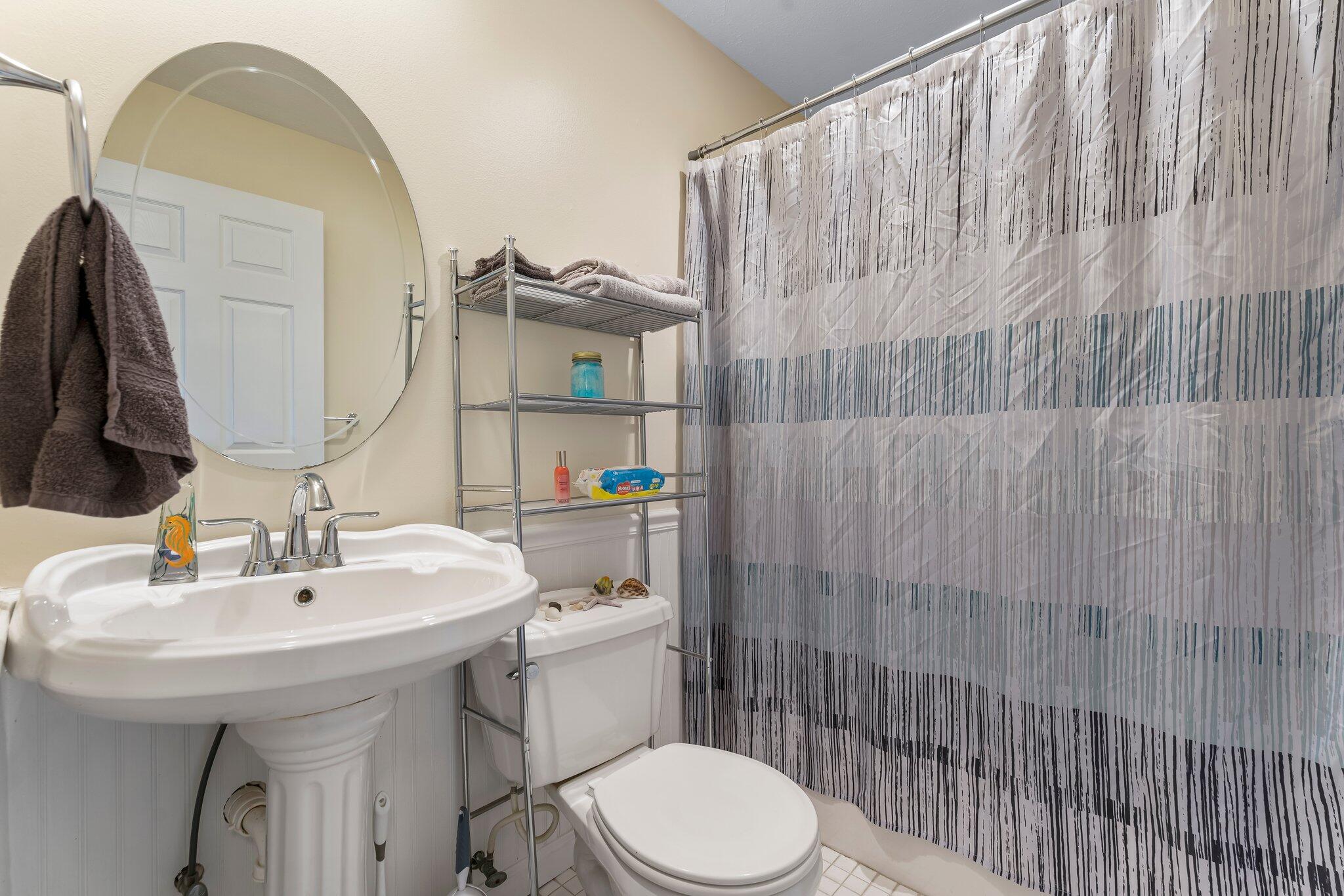 NO RECORDED SUBDIVISION - Residential