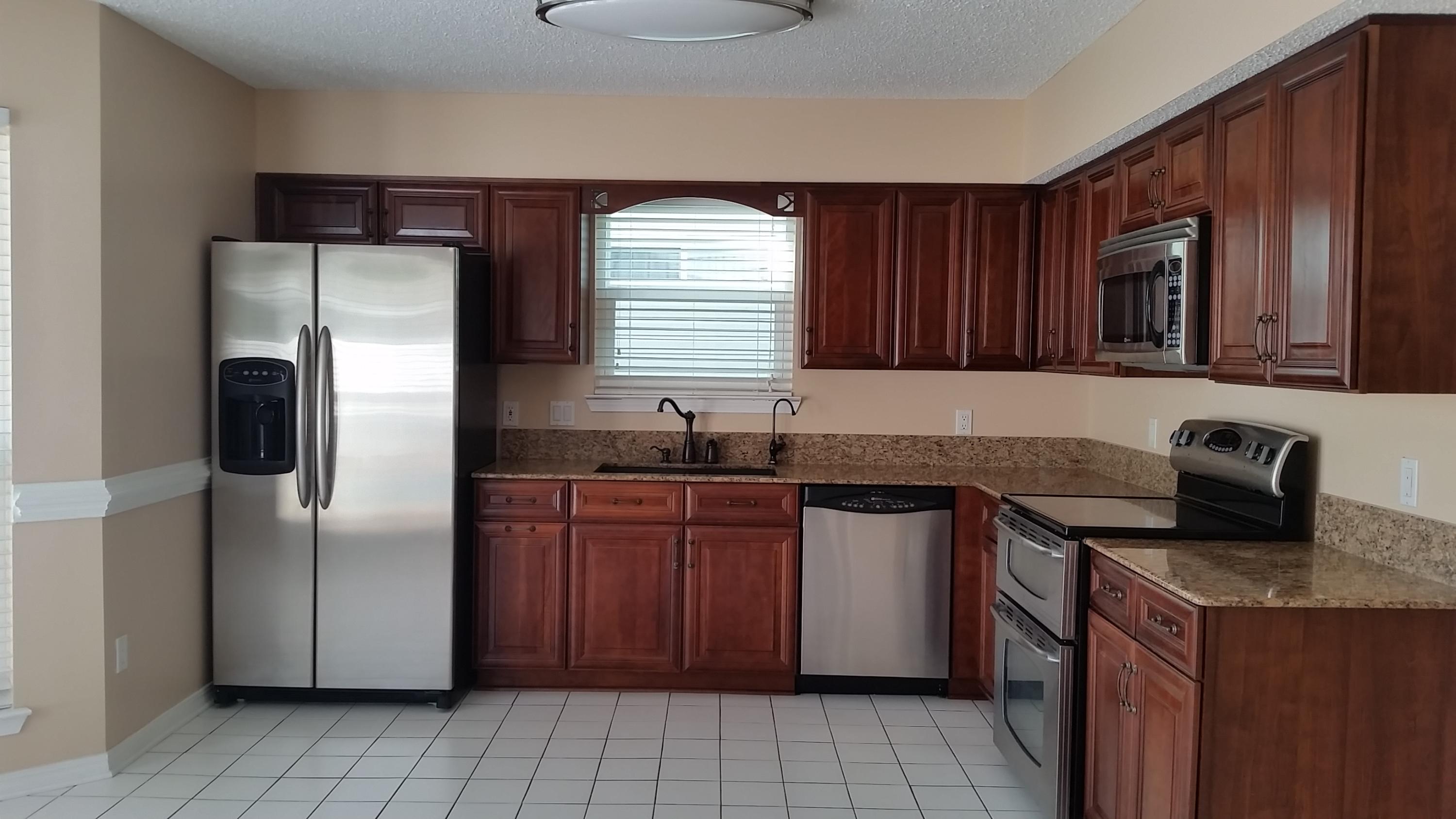 SANDY RIDGE ESTATES - Residential