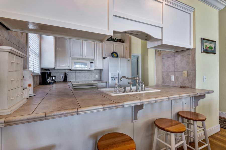 DANA BEACH PH 1 - Residential